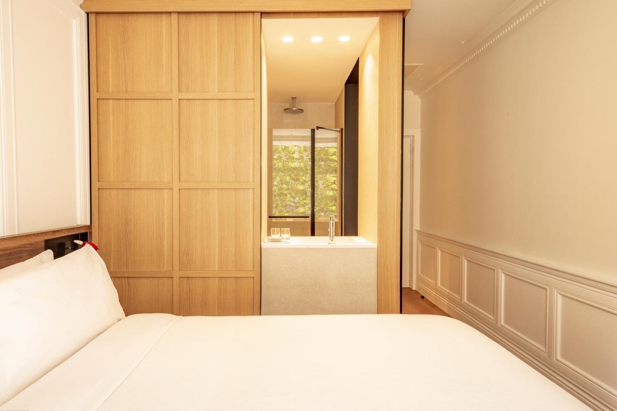 Hotell The Caesar