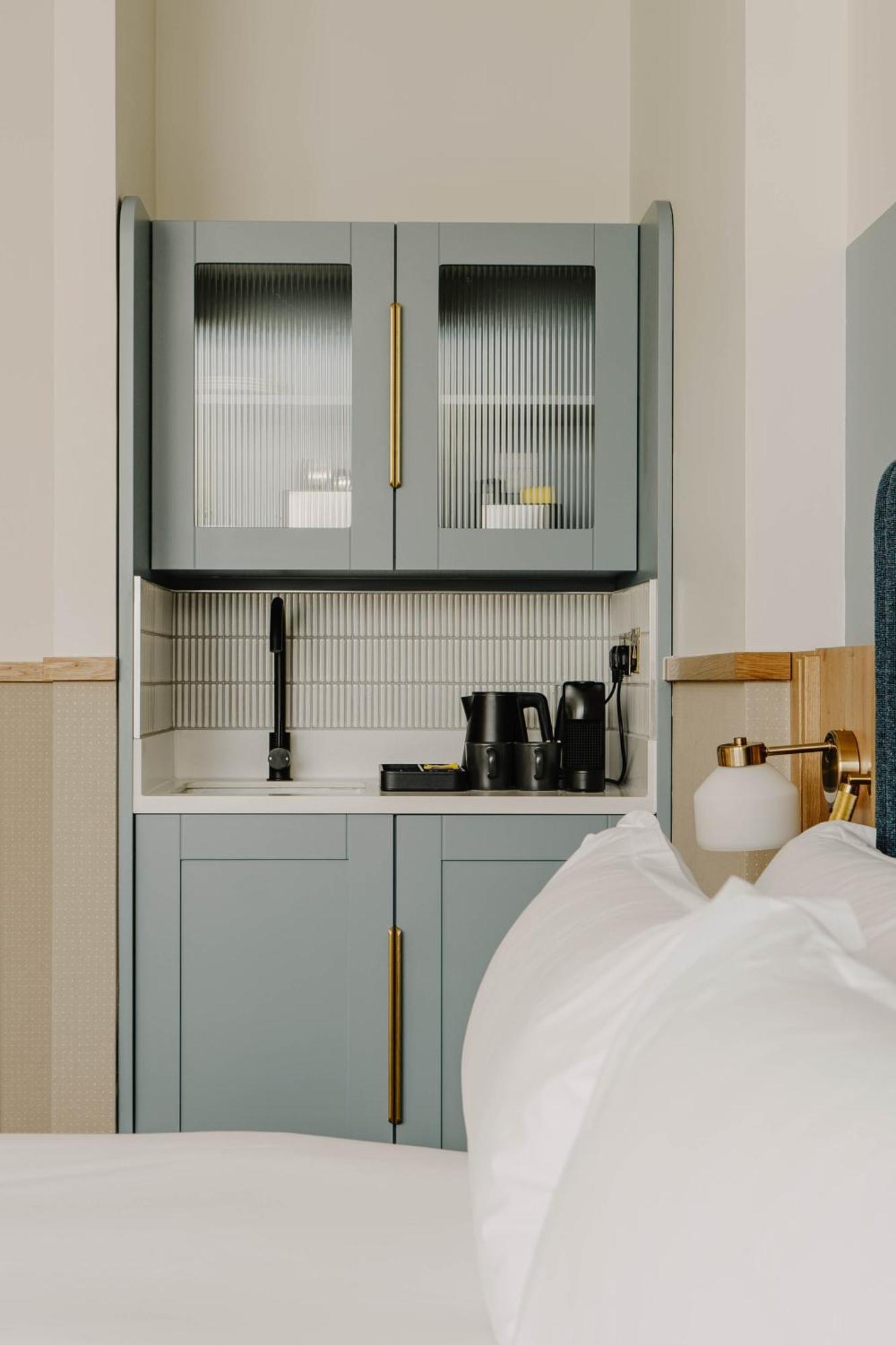 Club Quarters City, Hotell 4*
