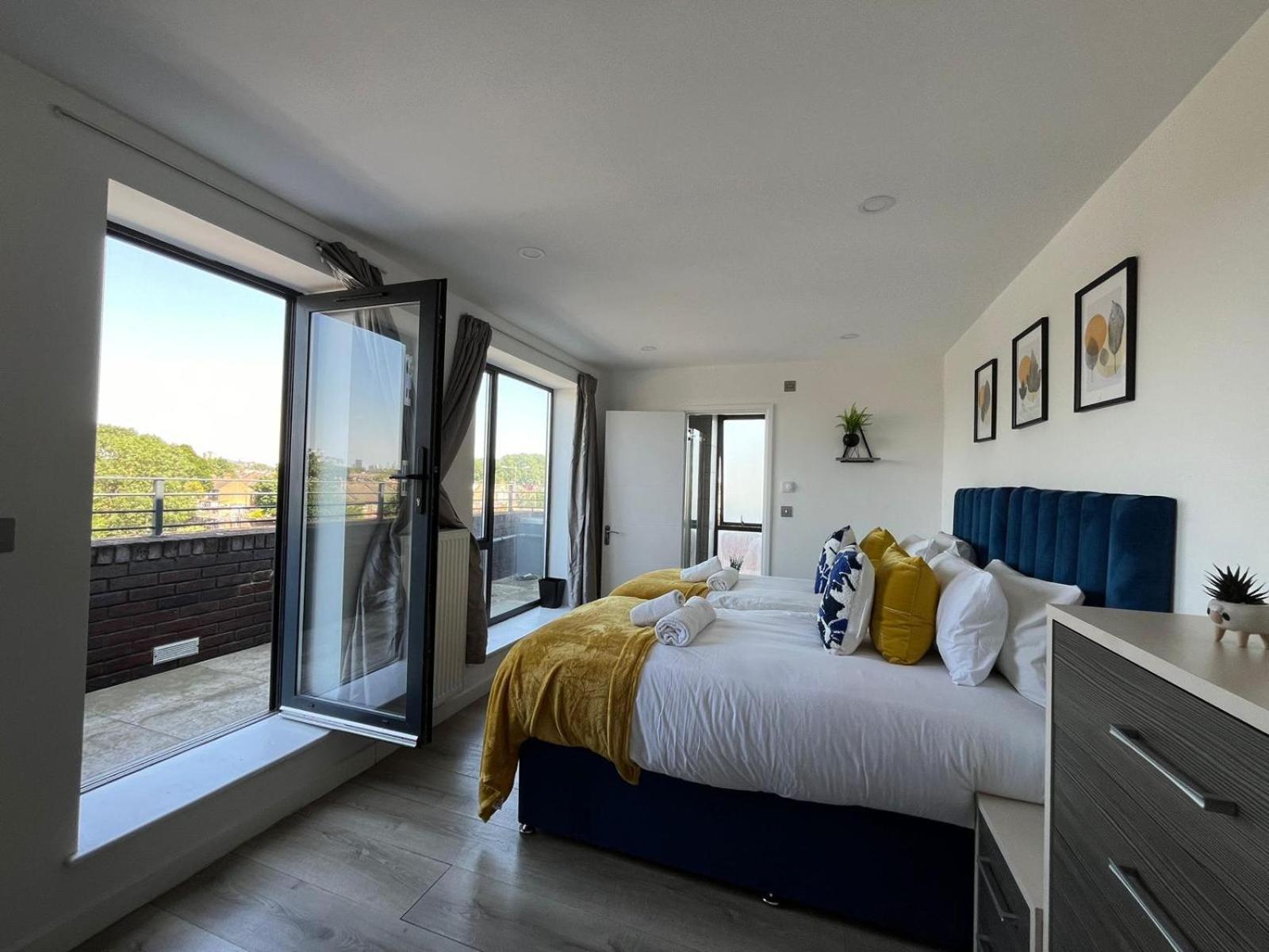 Lejlighed O2 Skyview Penthouse *