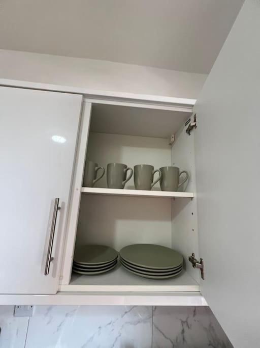 Lägenhet 2 Bedroom Near Station