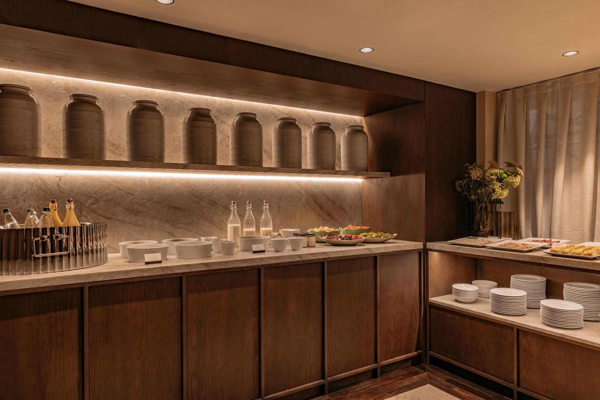 The Caesar Hotell