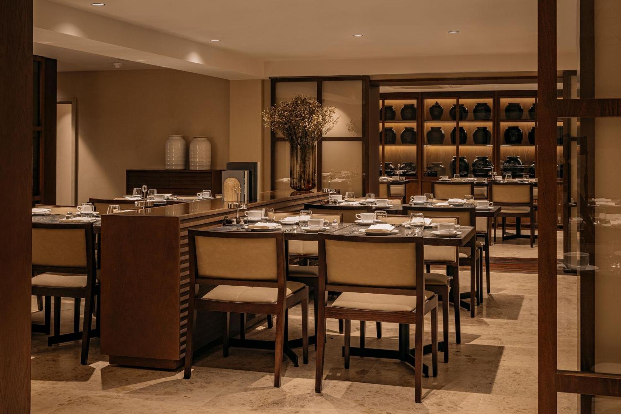 The Caesar Hotell London
