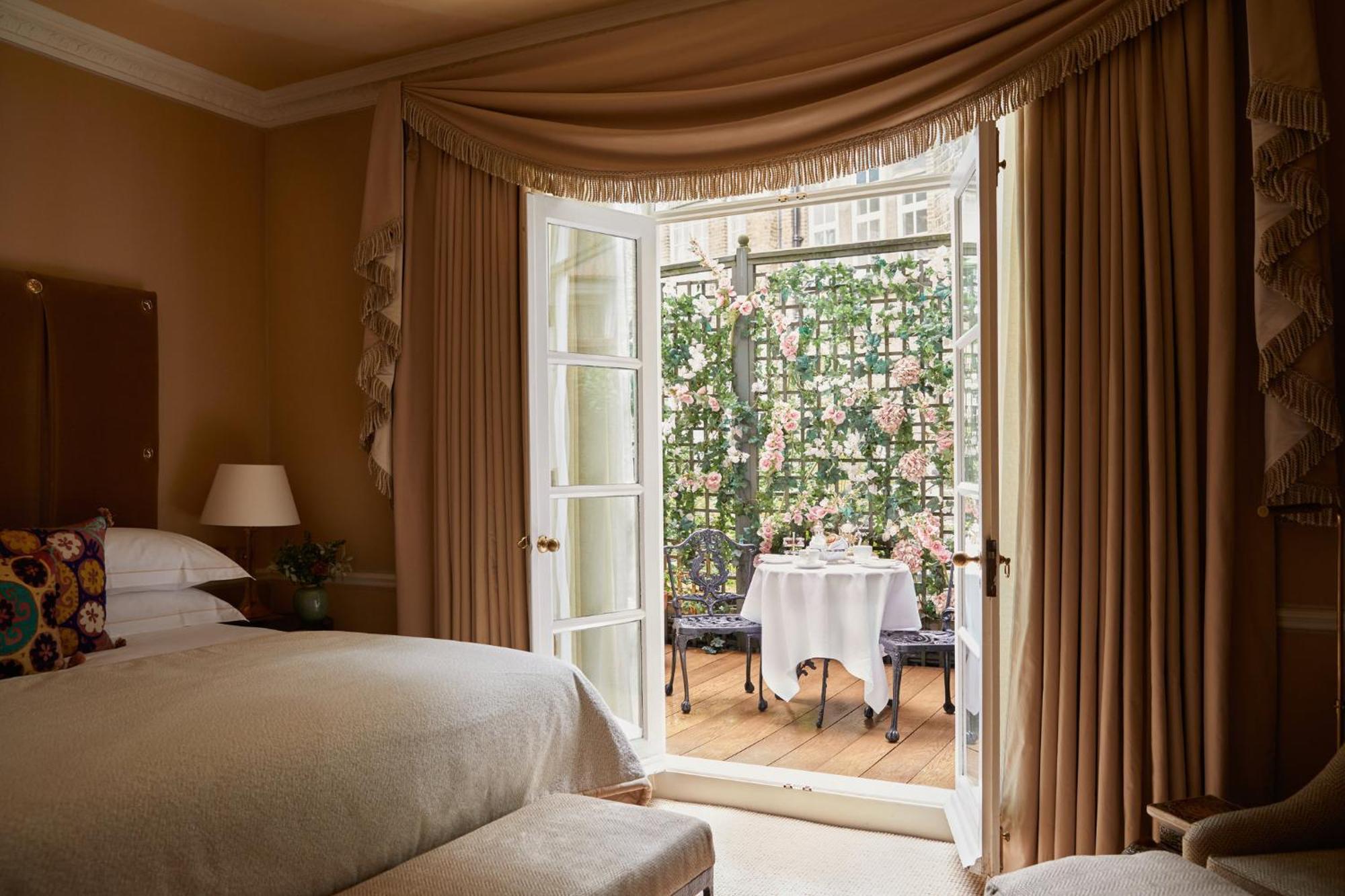 Egerton House London