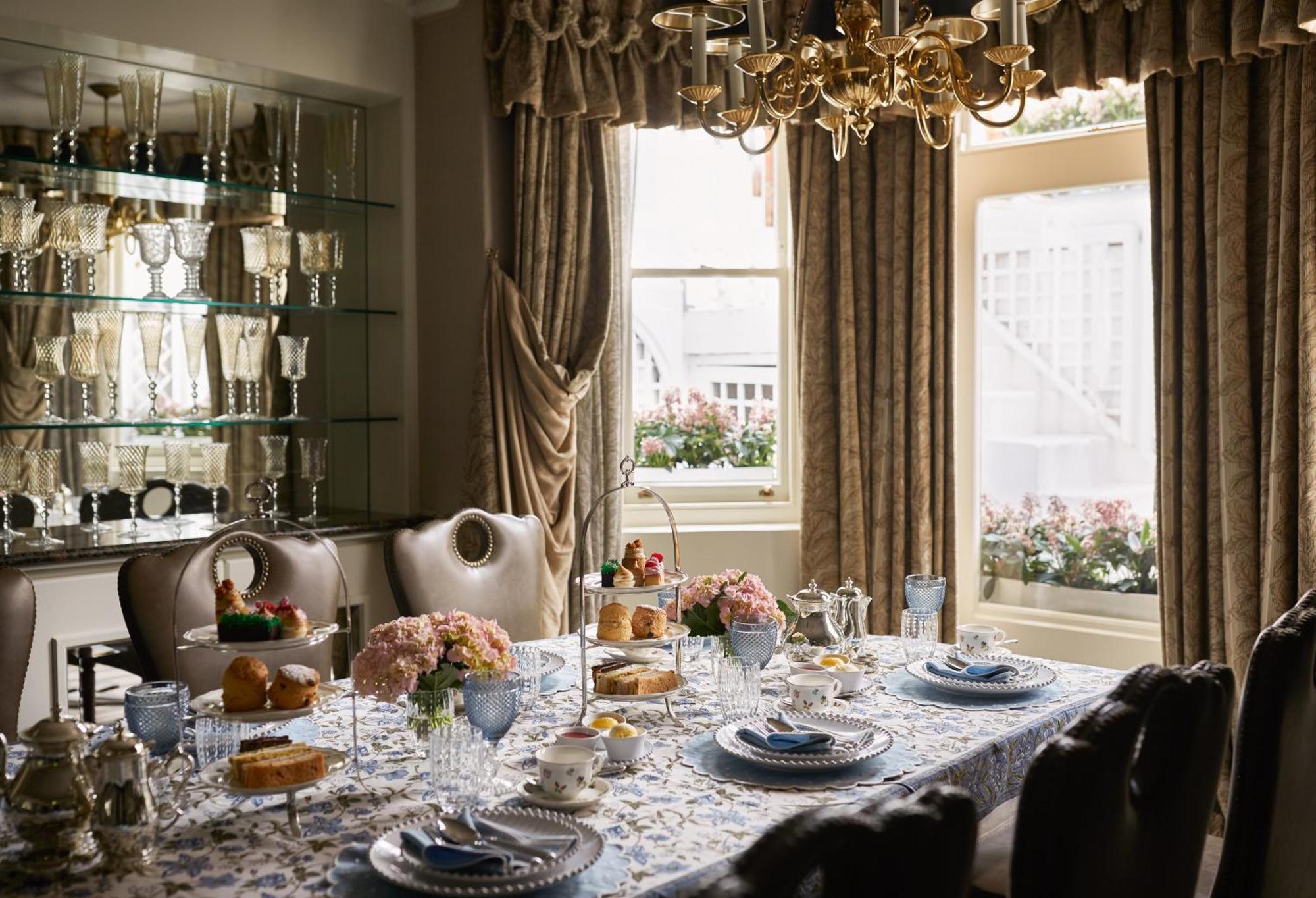 Egerton House Hotel