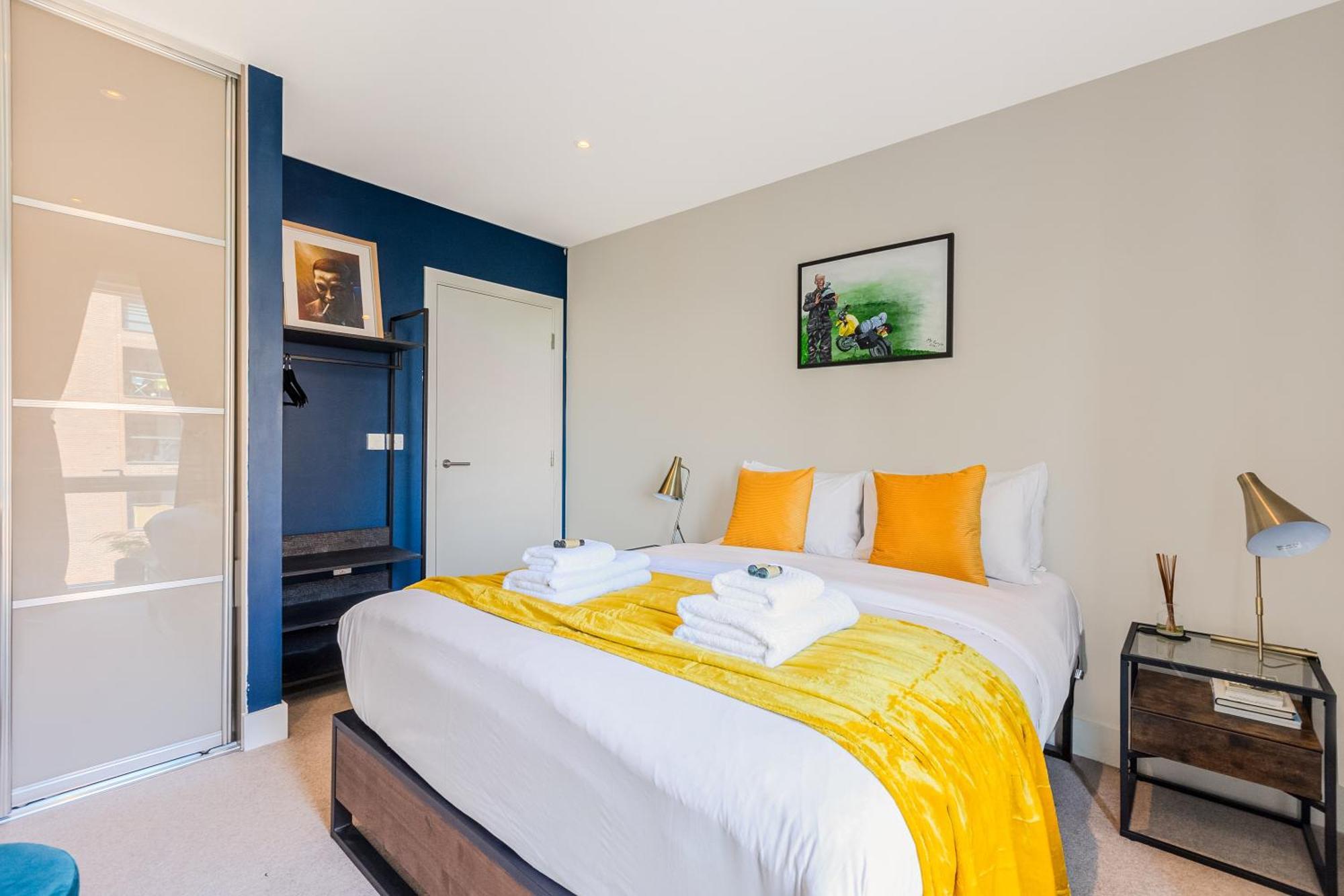 Appartamento Elegant 1br Apartment, 5 Min Limehouse Dlr Station Londra