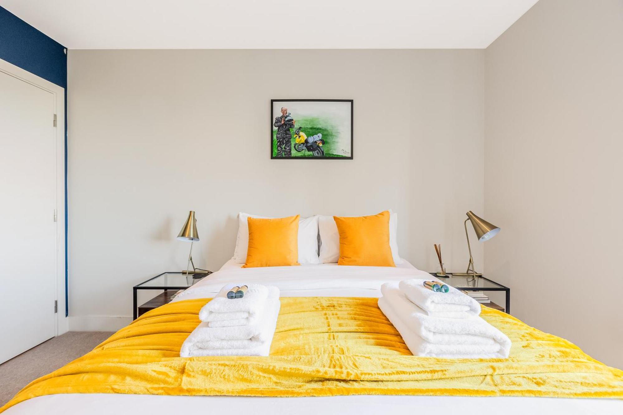 Elegant 1br Apartment, 5 Min Limehouse Dlr Station Appartamento *