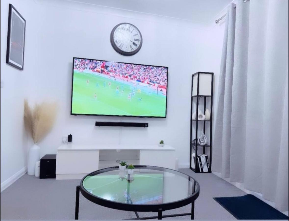 Apartment Raflowhomeslondon *