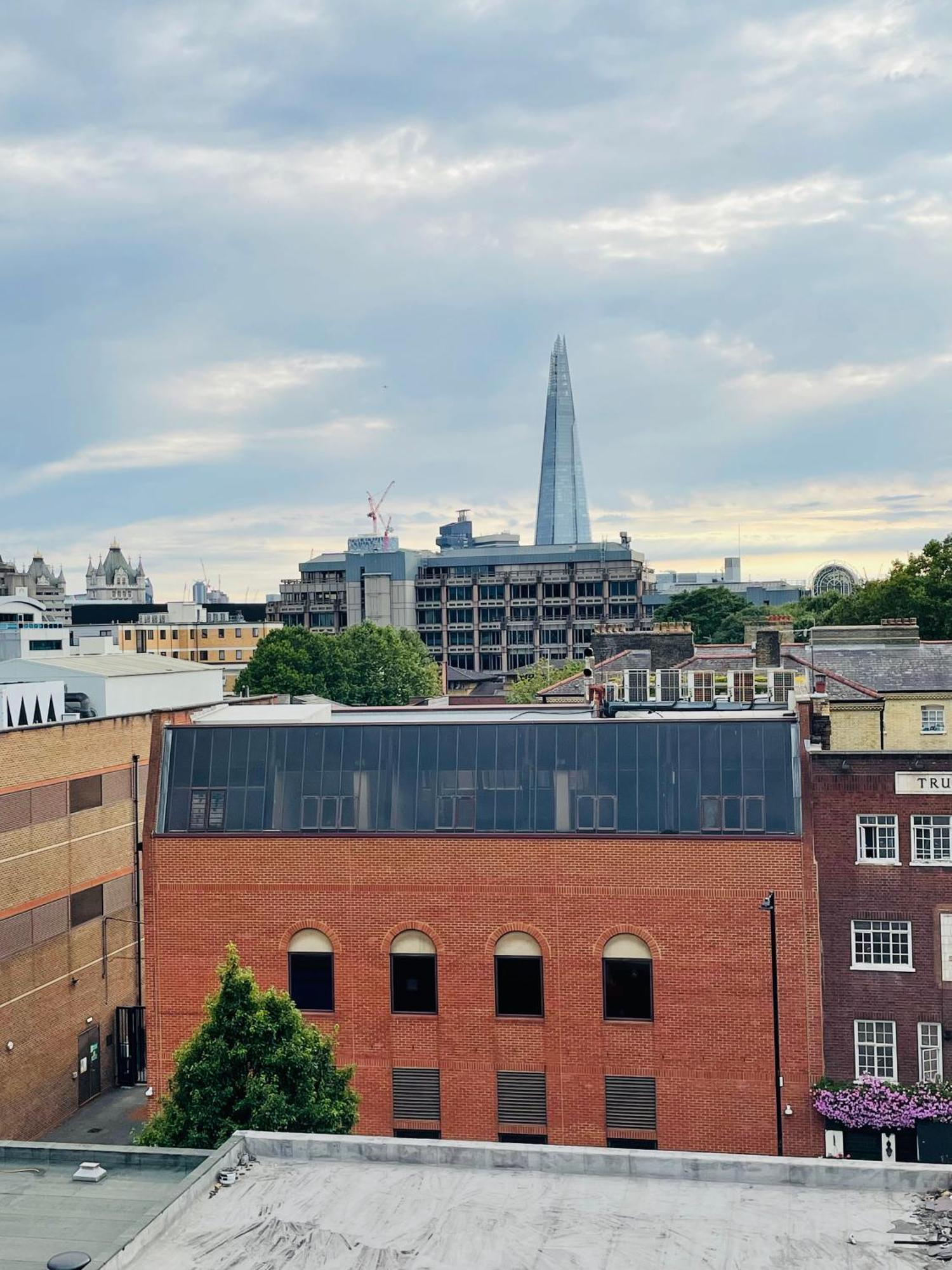 Homestay Cosy King Size In Tower Bridge