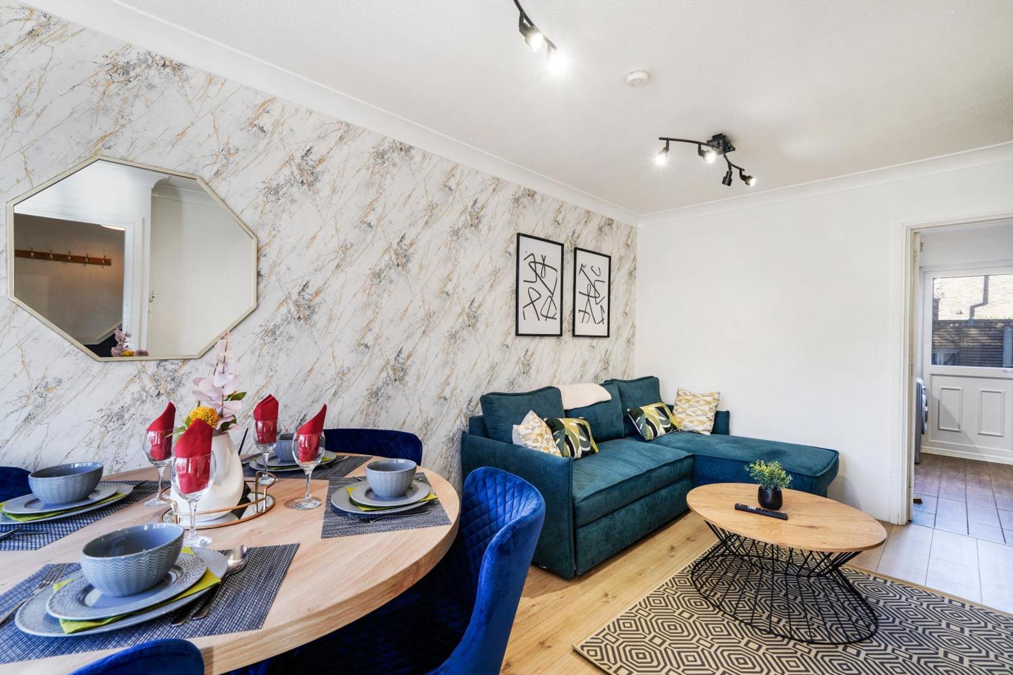Casa vacanze 40 Percent Off! - Delightful Abode In - Garden