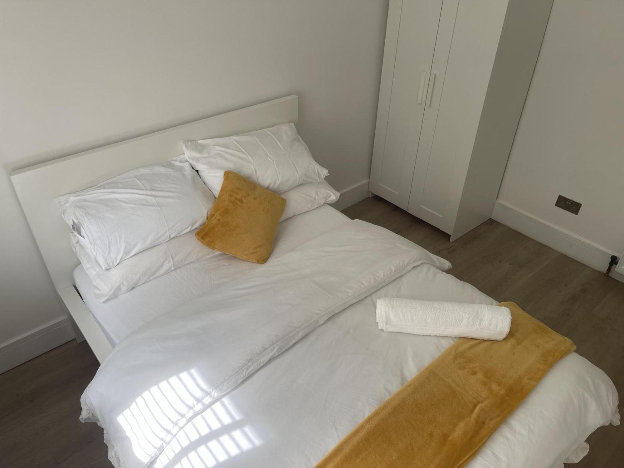 Holiday home Cozy House With 3 Bedrooms London