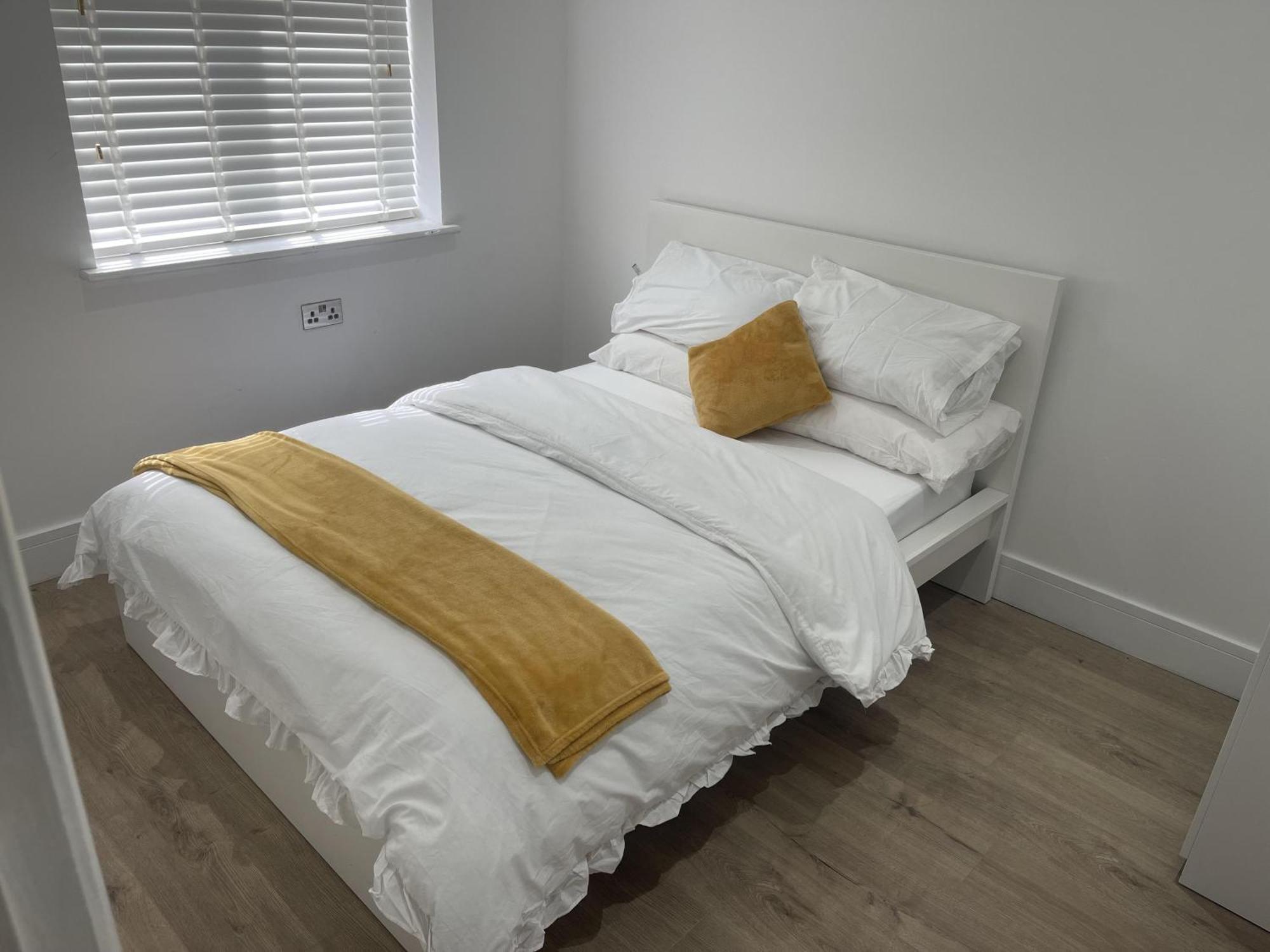 Cozy House With 3 Bedrooms * London