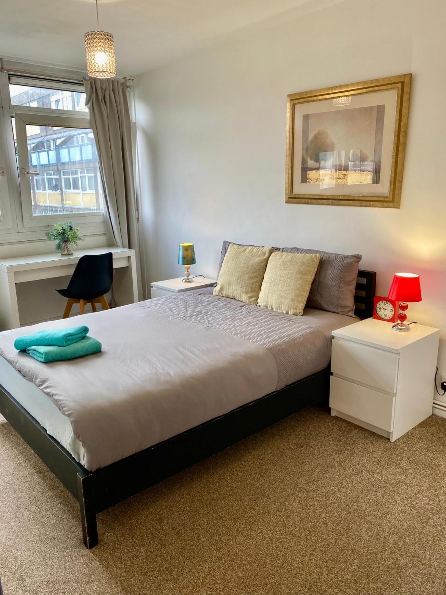 Lägenhet Cosy 3 Bed Apt, Old Truman Brewery! Brick Lane, London, E1