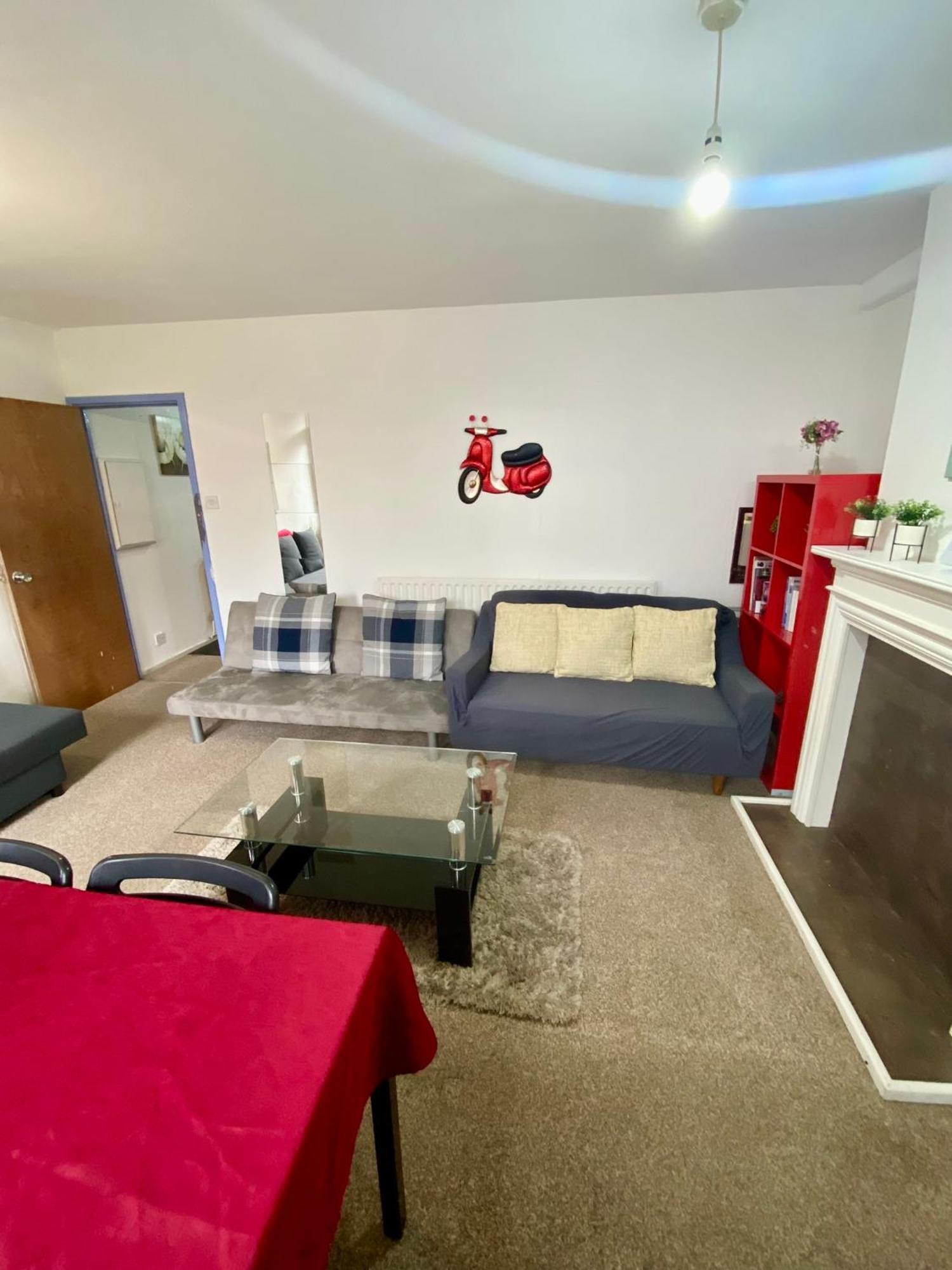 Lägenhet Cosy 3 Bed Apt, Old Truman Brewery! Brick Lane, London, E1