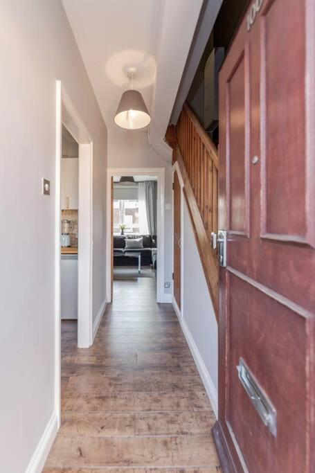 Bright, Modernised Close To Borough Market Leilighet