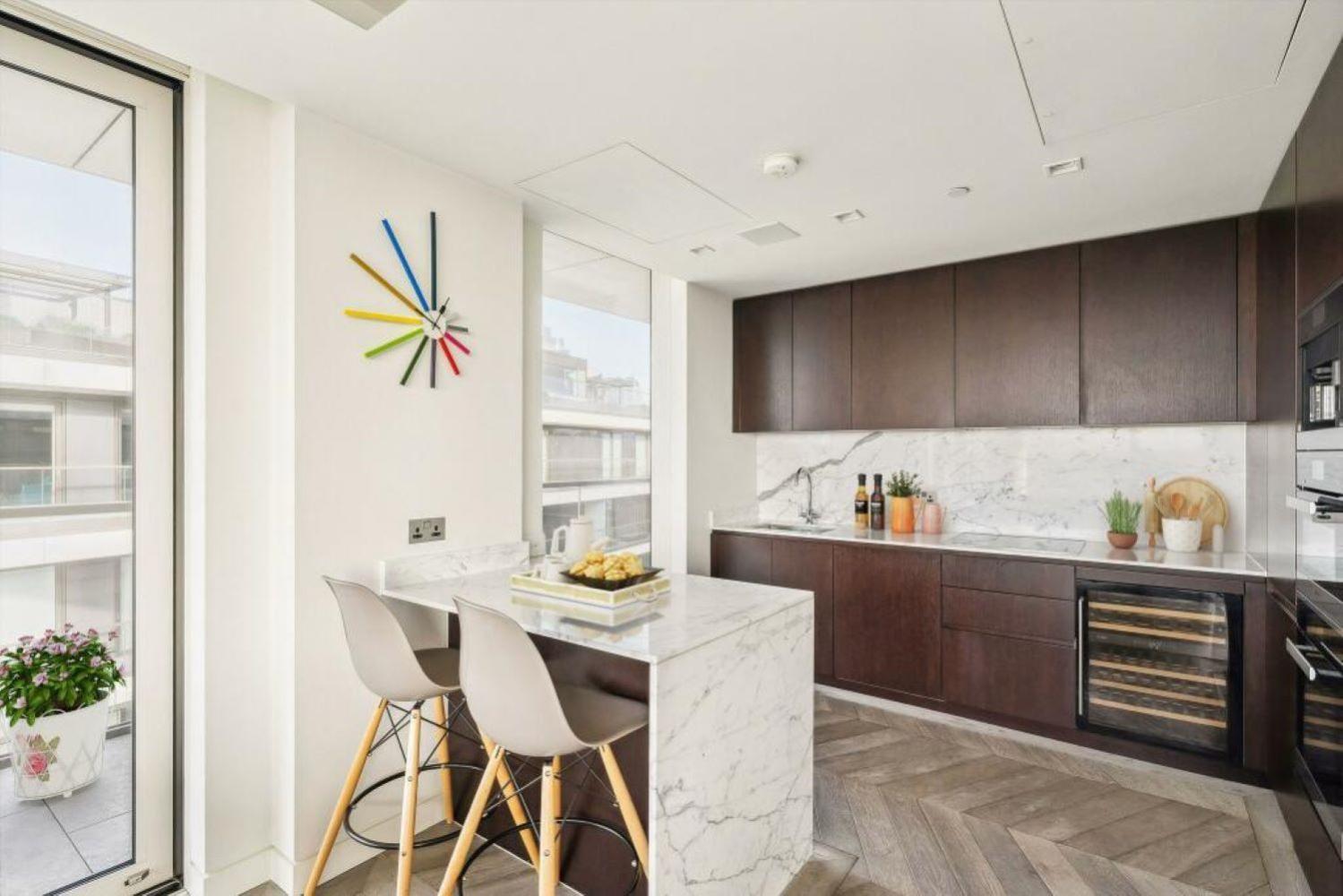 Stunning Duplex Penthouse Over 2200 Sq Ft Sleeps 8 With Jacuzzi Rooftop Views Of The City Appartement