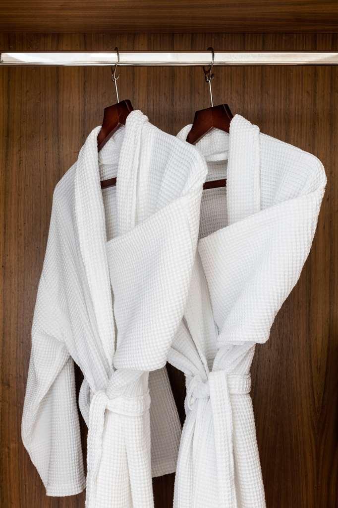 Radisson Blu Hotel, Marble Arch Hotel