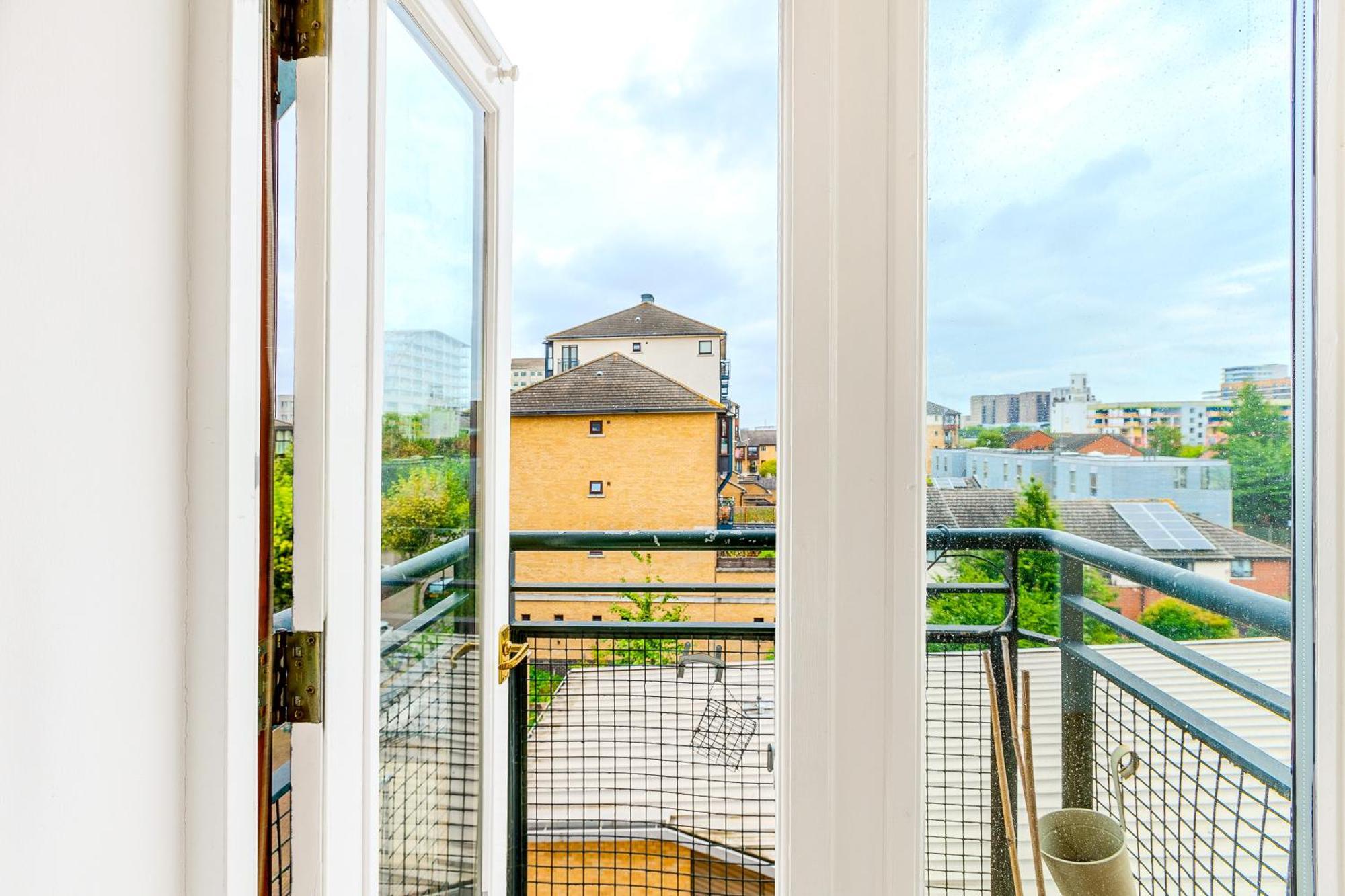 Appartement Bright New 2br Flat With Balcony Near Excel *