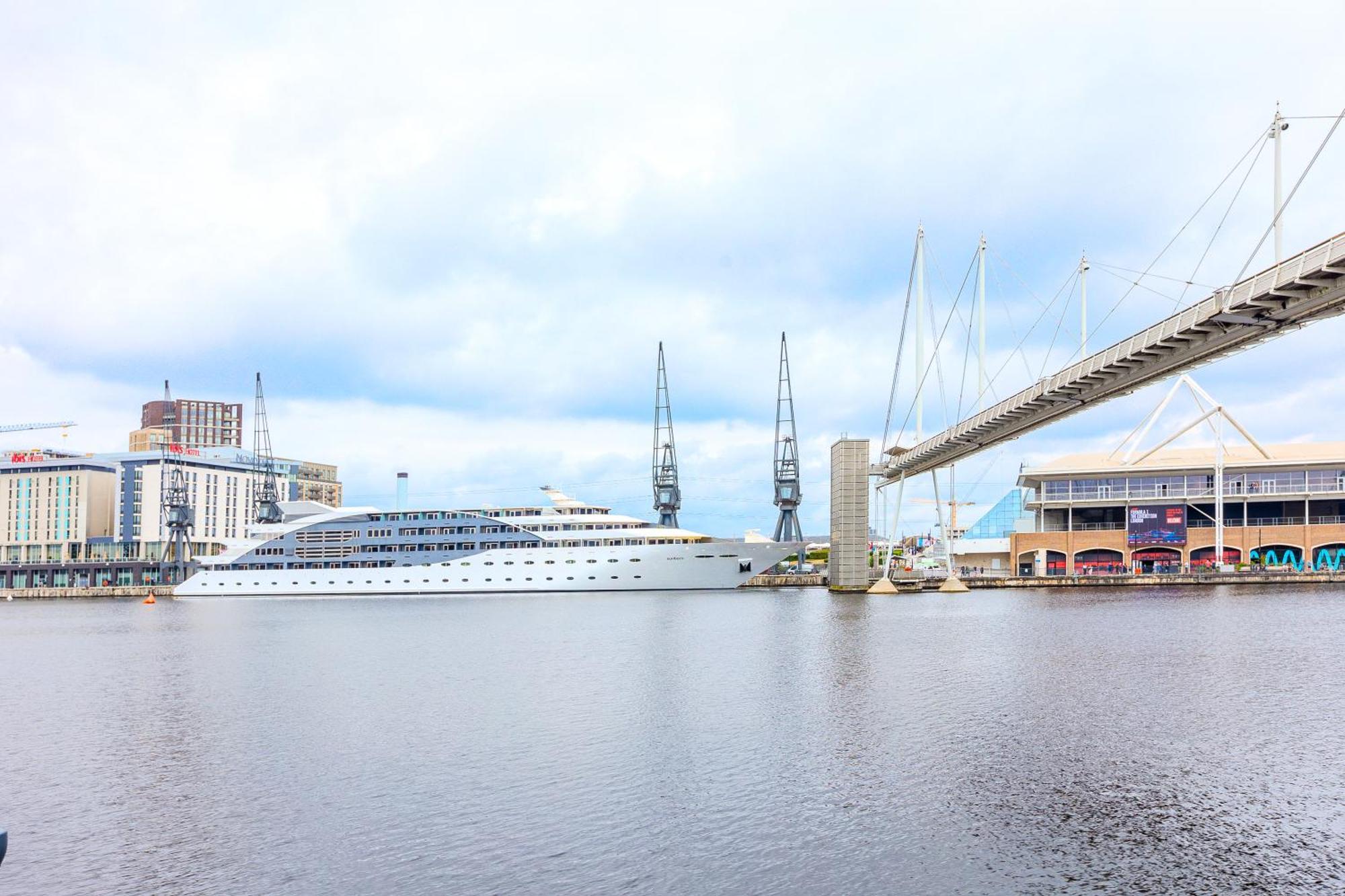 Appartement Bright New 2br Flat With Balcony Near Excel *