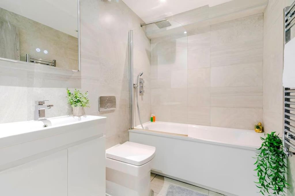 Appartement Luxury 6 Sleeps In Shoreditch Londen