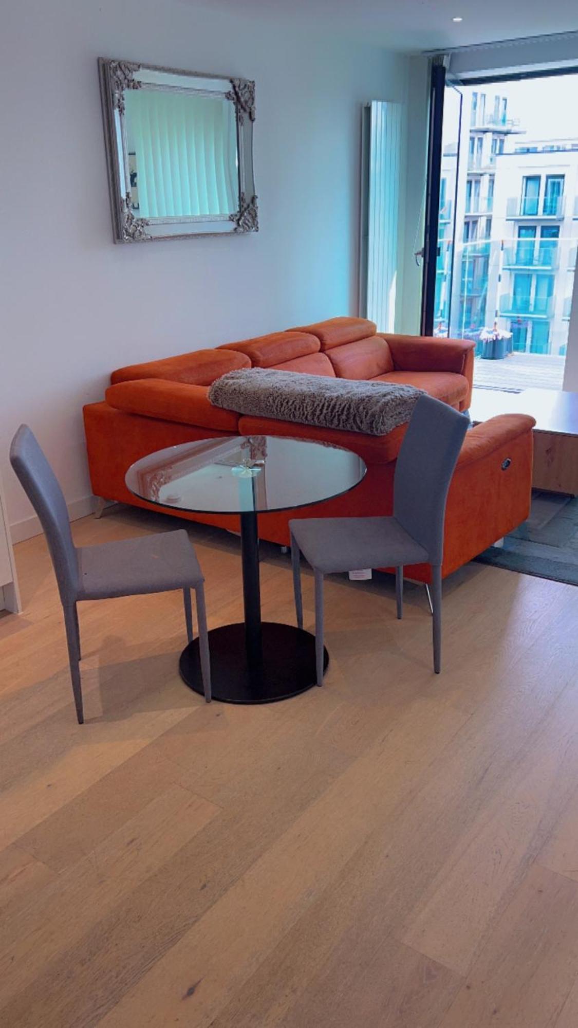 Ds - Entire 1 Bedroom * London
