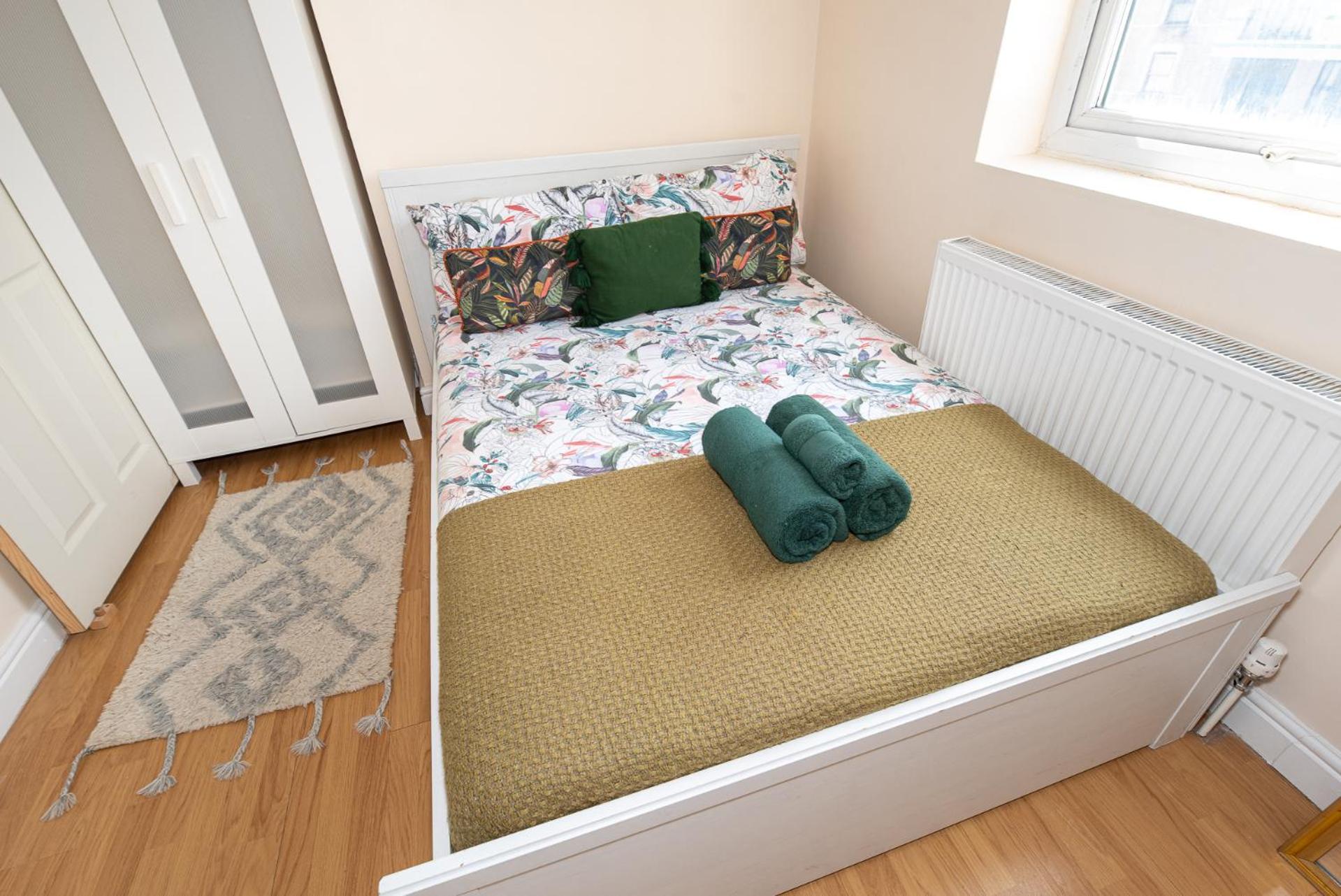 Leilighet Lovely 3 Bedroom Flat , Aldgate, Tower Hill, Whitechapel *