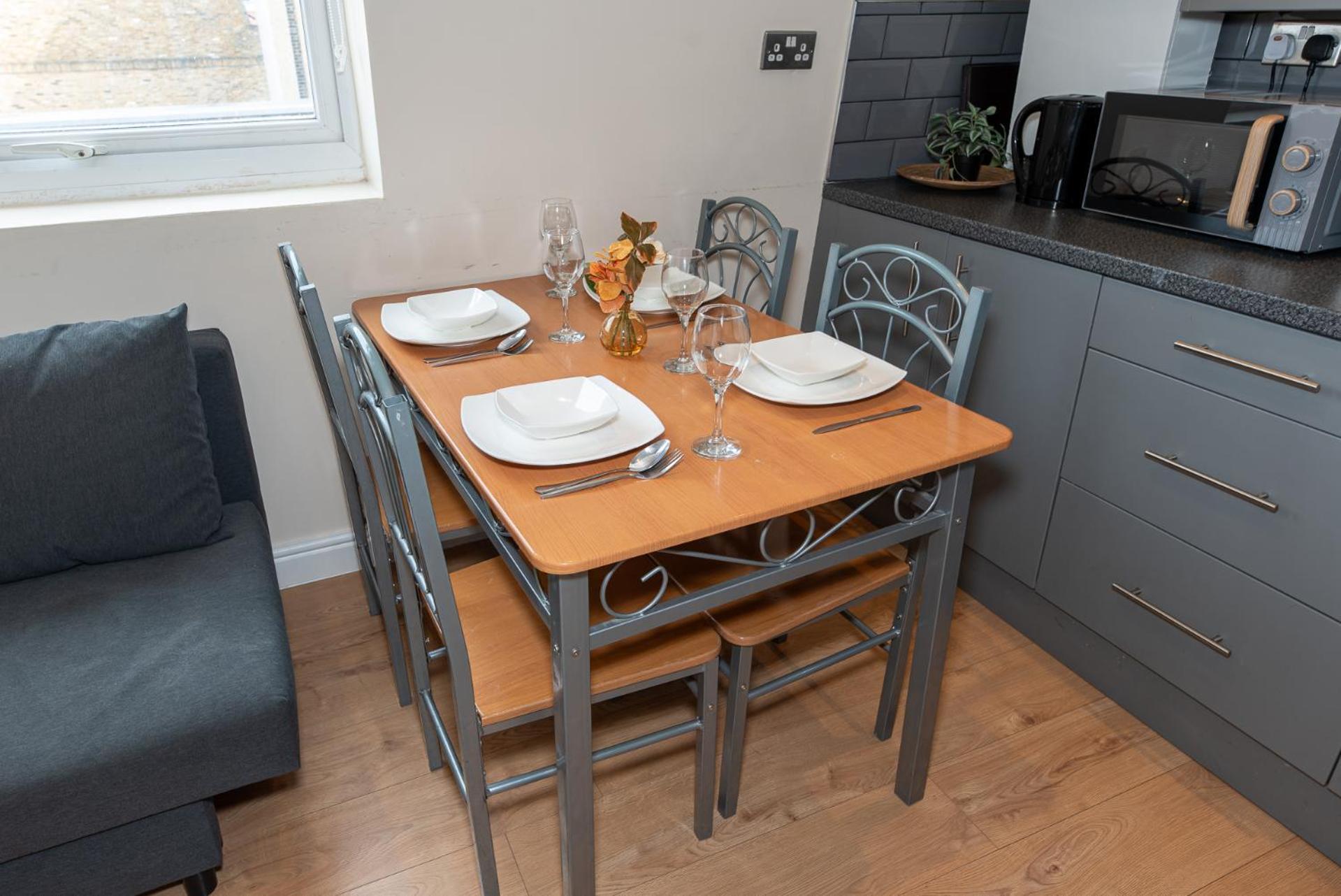 Leilighet Lovely 3 Bedroom Flat , Aldgate, Tower Hill, Whitechapel *