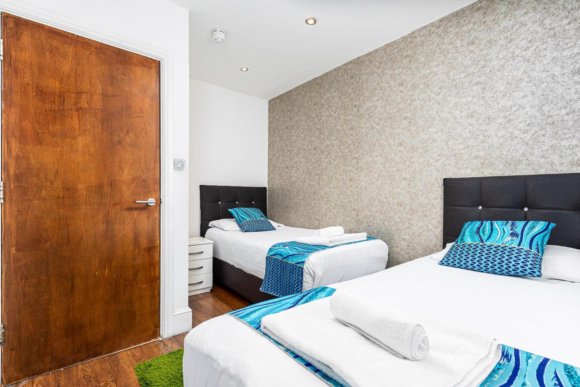 Apartment Aldgate Flats *
