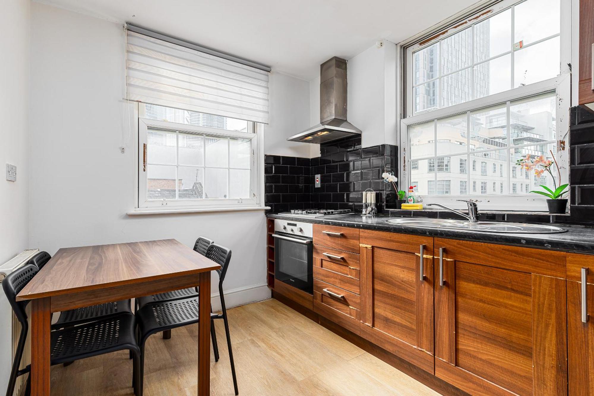 Aldgate Flats *