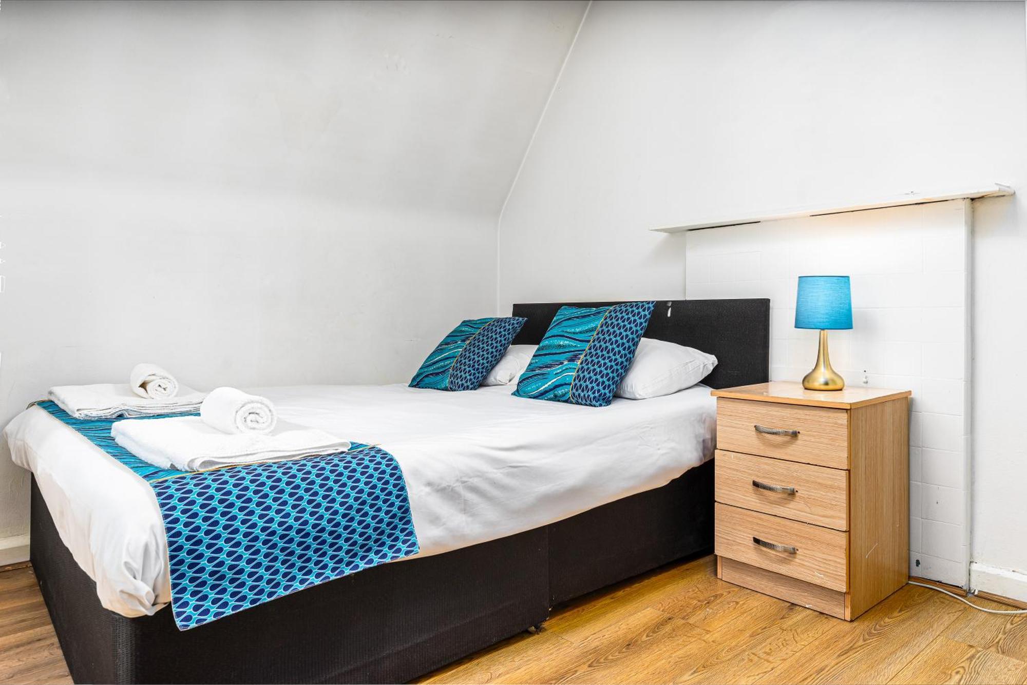 Aldgate Flats