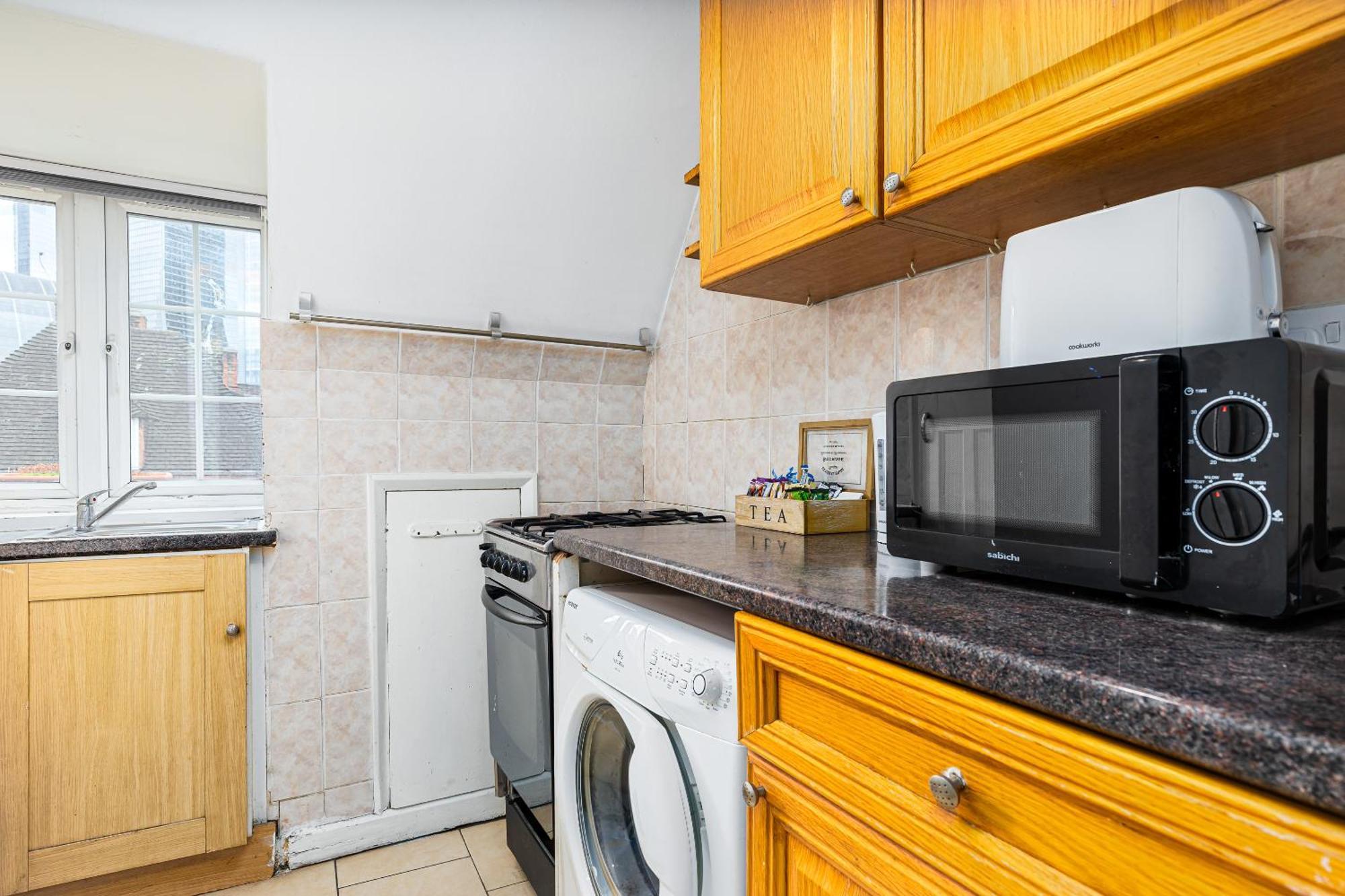 Apartment Aldgate Flats