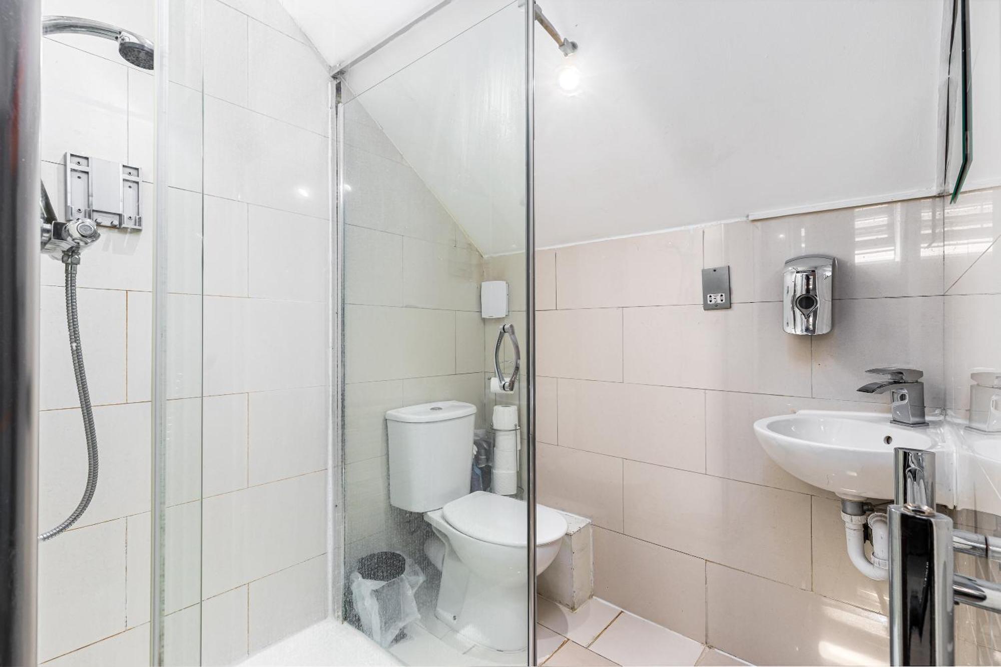 Apartment Aldgate Flats London