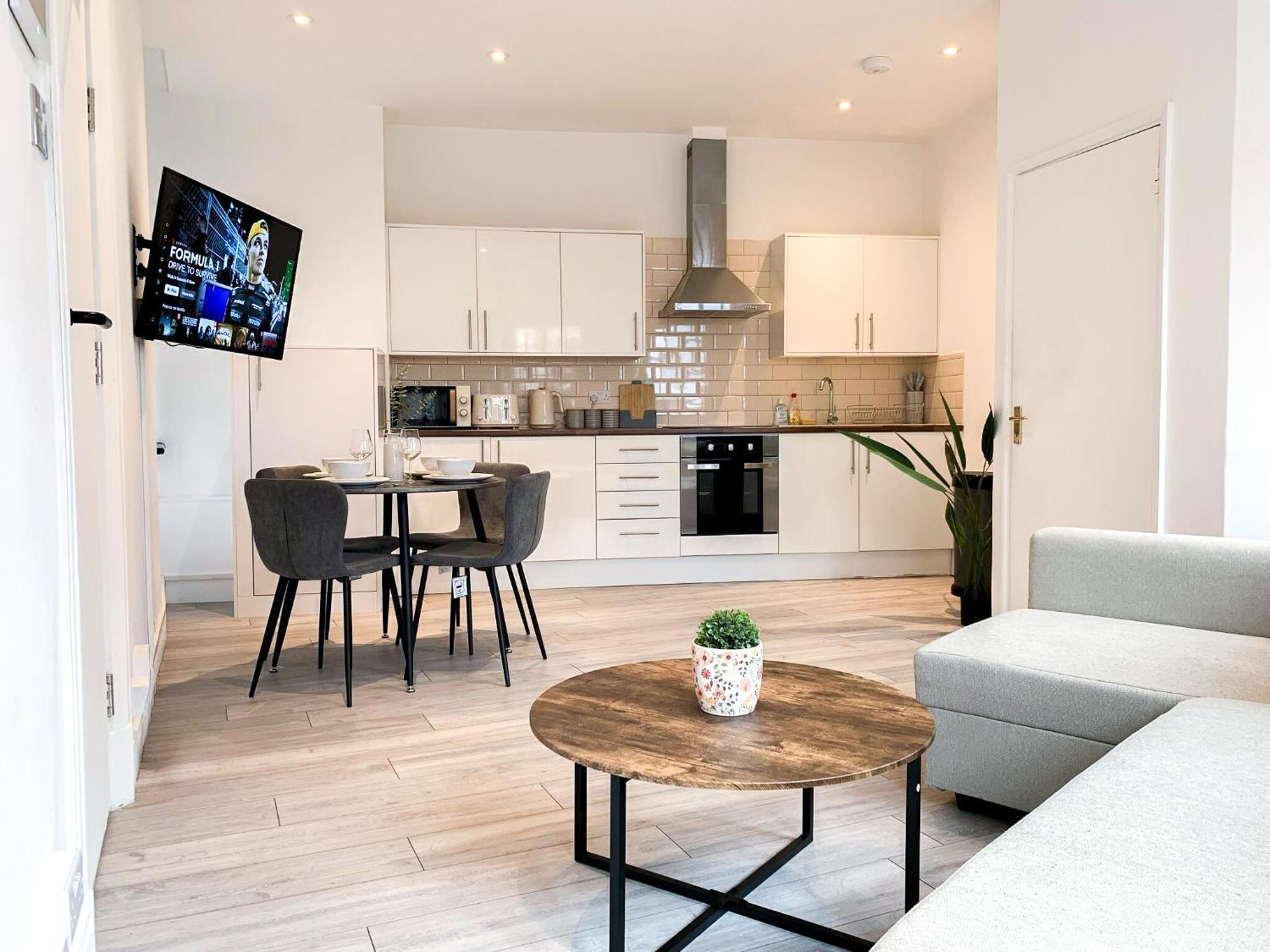 1-bedroom In Shoreditch, Old Street, Hoxton Apartment London