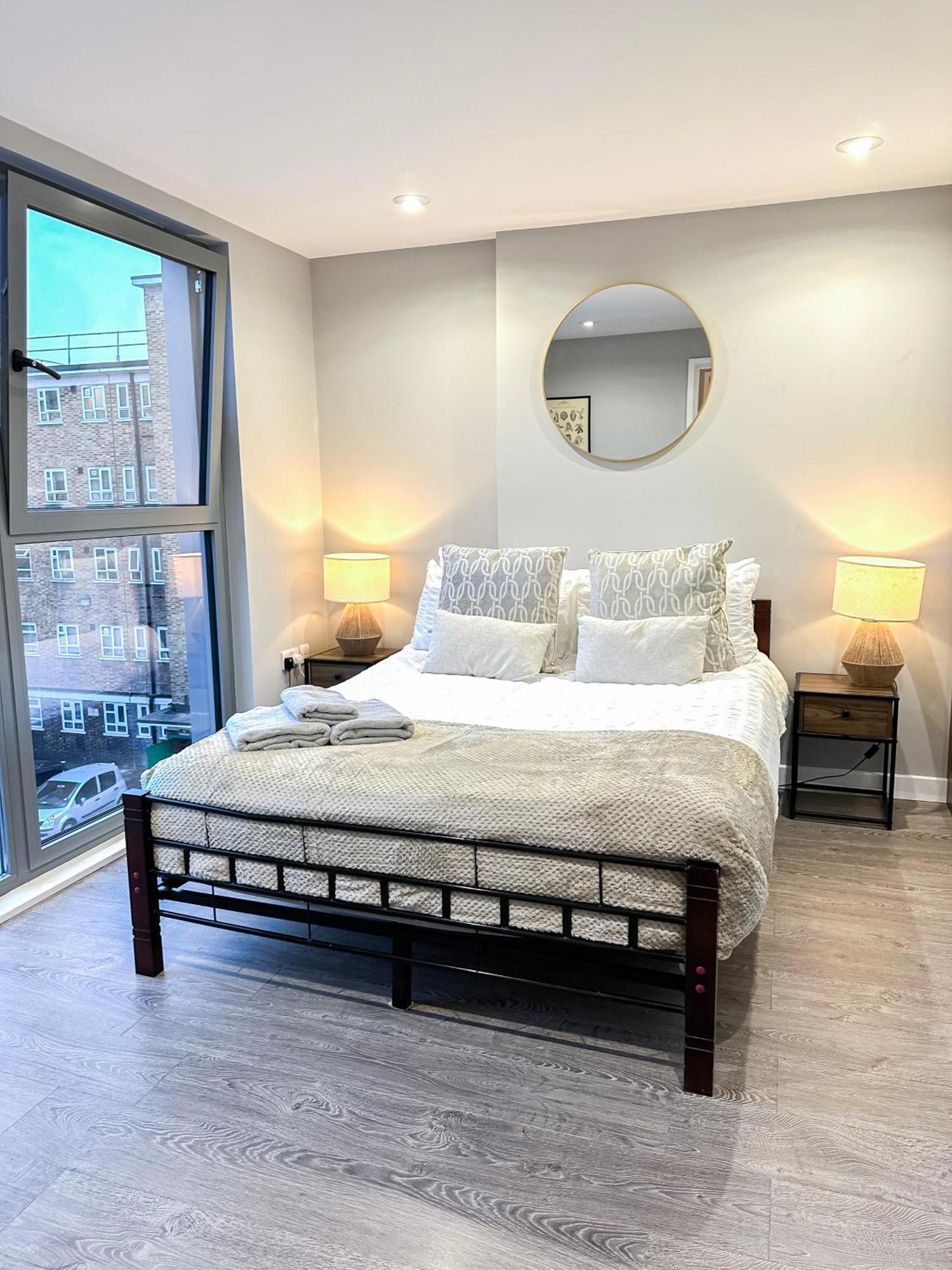 Contemporary With Private Terraces In Shoreditch, Hoxton, Islington Appartement