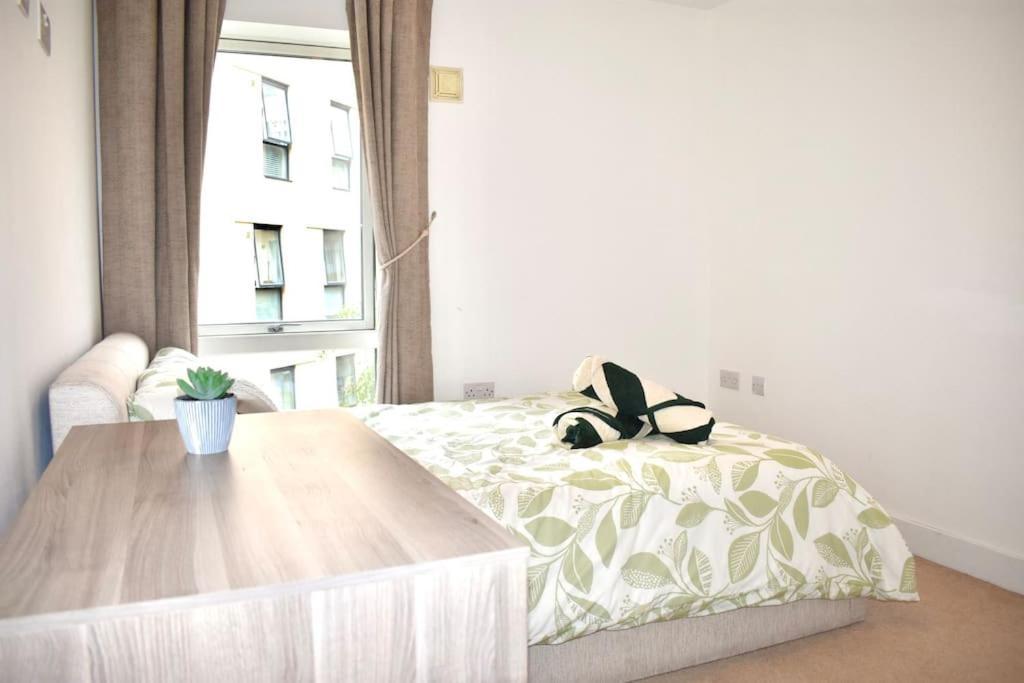 2 Bed In Southwark * London