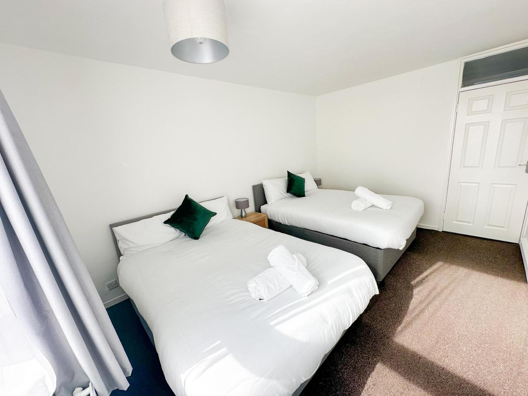 Lägenhet 3 Bedroom Flat Haggerston, Hackney, *