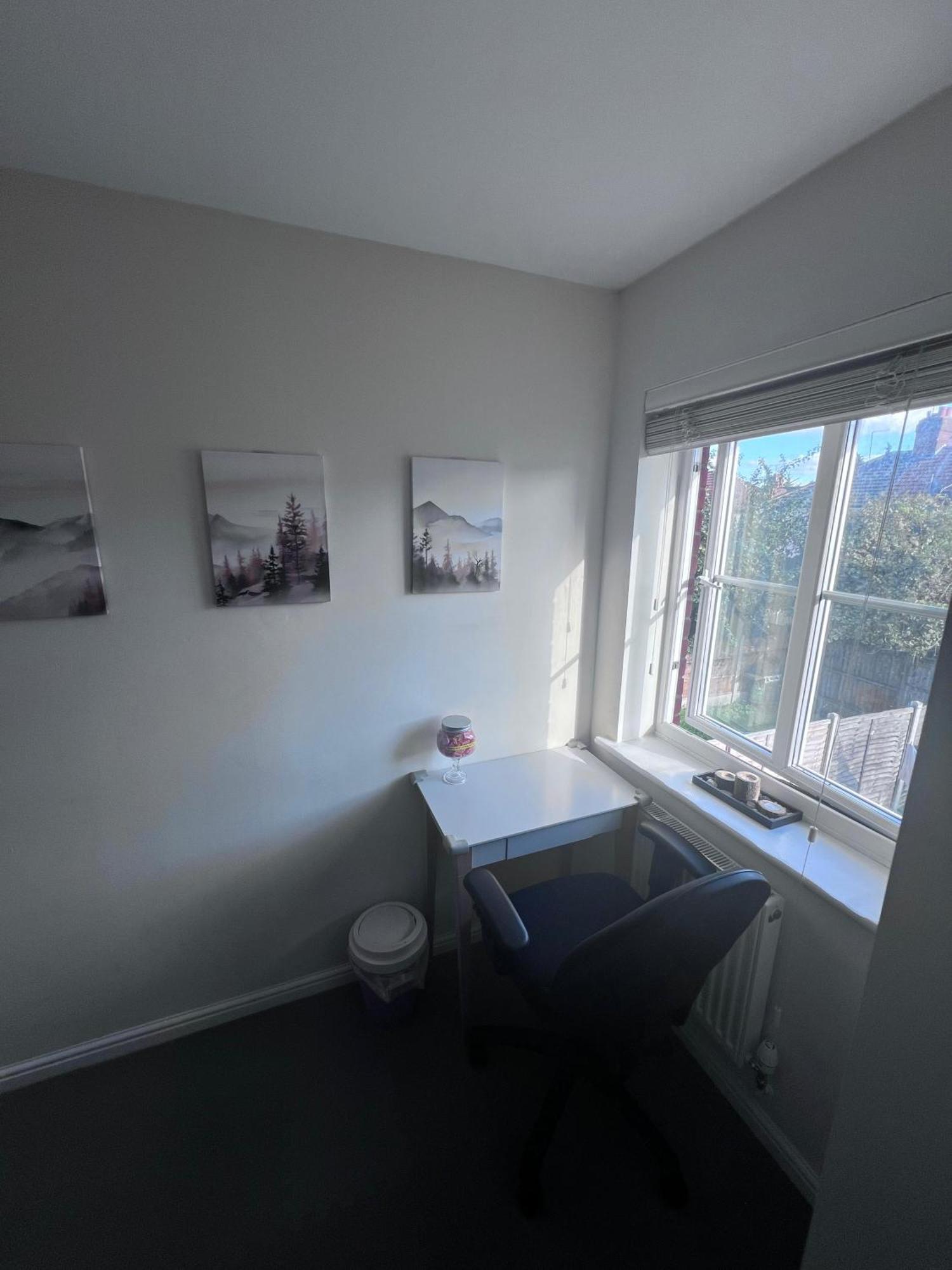 Privat bolig Excel Single - 5mins To Excel & 10mins To Canary Wharf