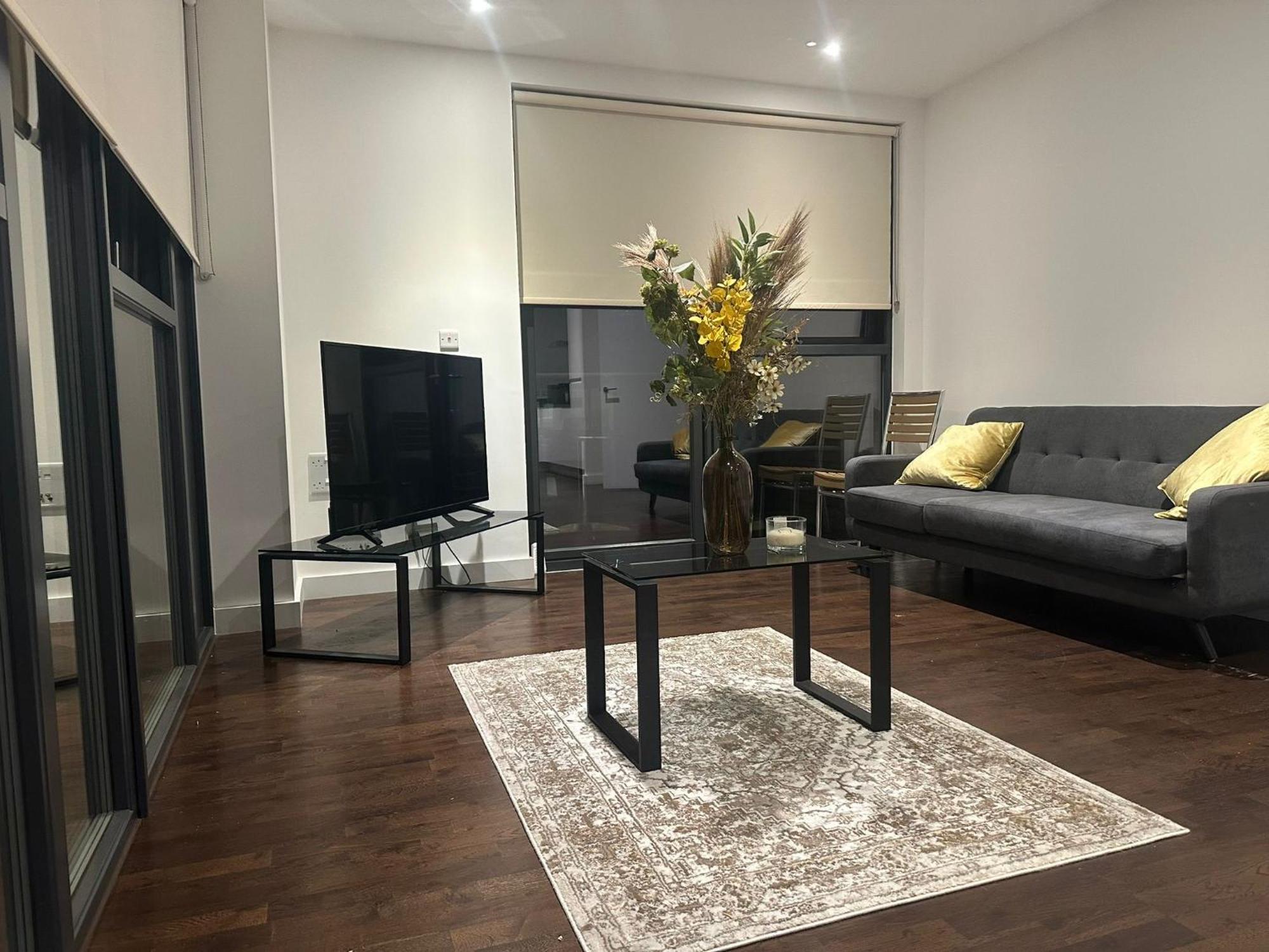 A Beautiful Two Bedroom Two Bathroom Apartment, A Few Minutes From The Iconic 02 Arena Appartamento