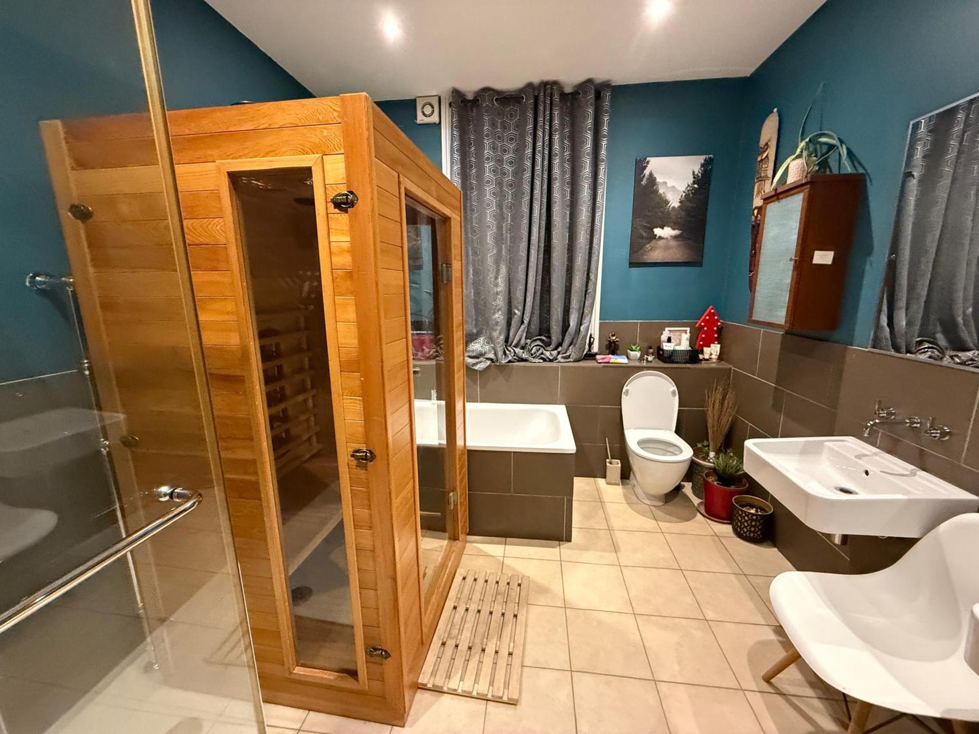 Master En - Townhouse Double With Garden & Hot Tub Homestay