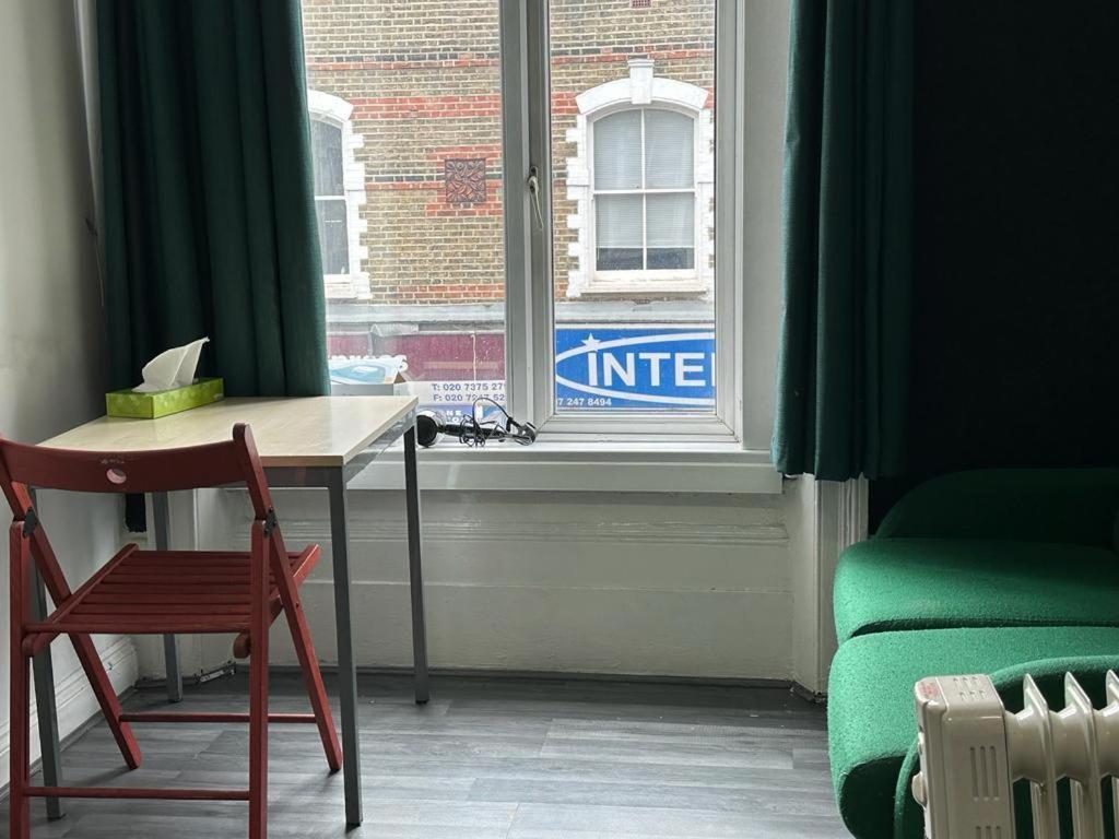 Bed & Breakfast Twenty One London
