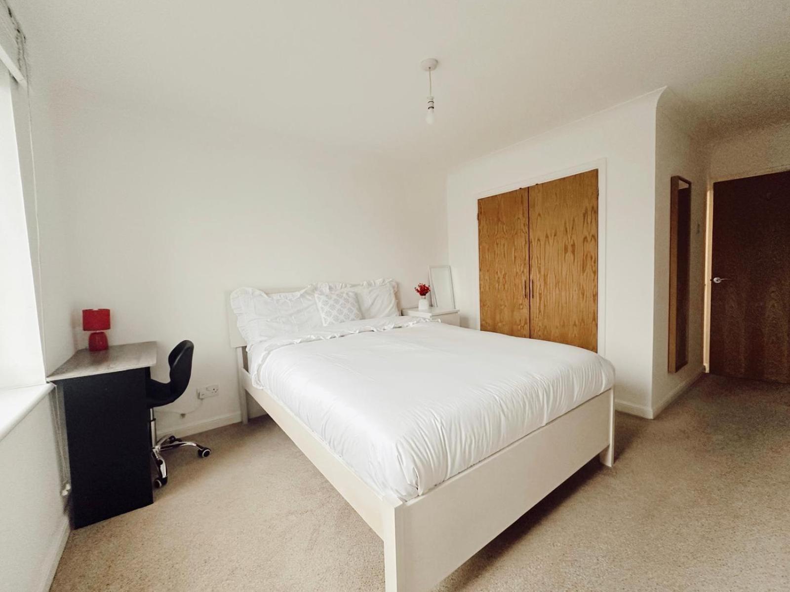 Cosy King Size In Tower Bridge * London