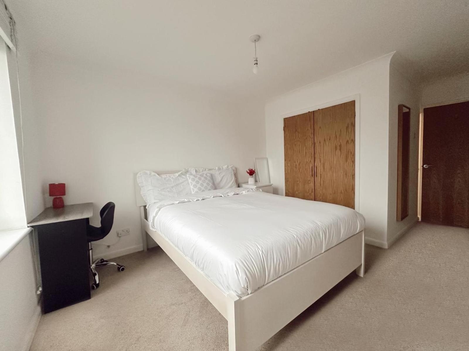 Homestay Cosy King Size In Tower Bridge