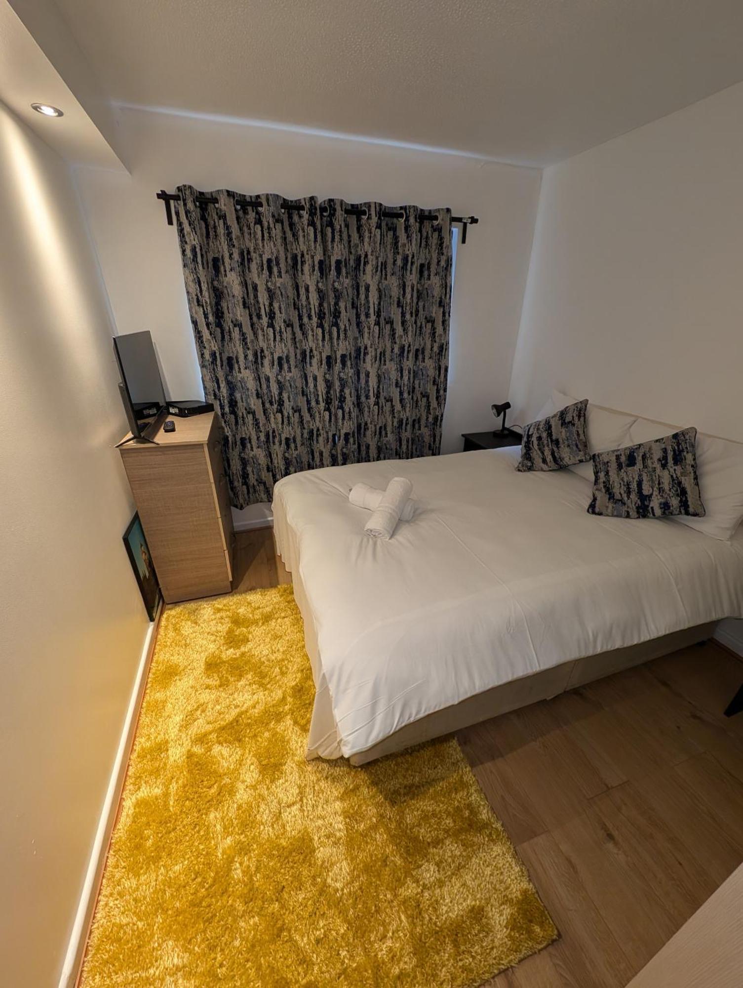 Bow Road- Olympic Park Apartment London