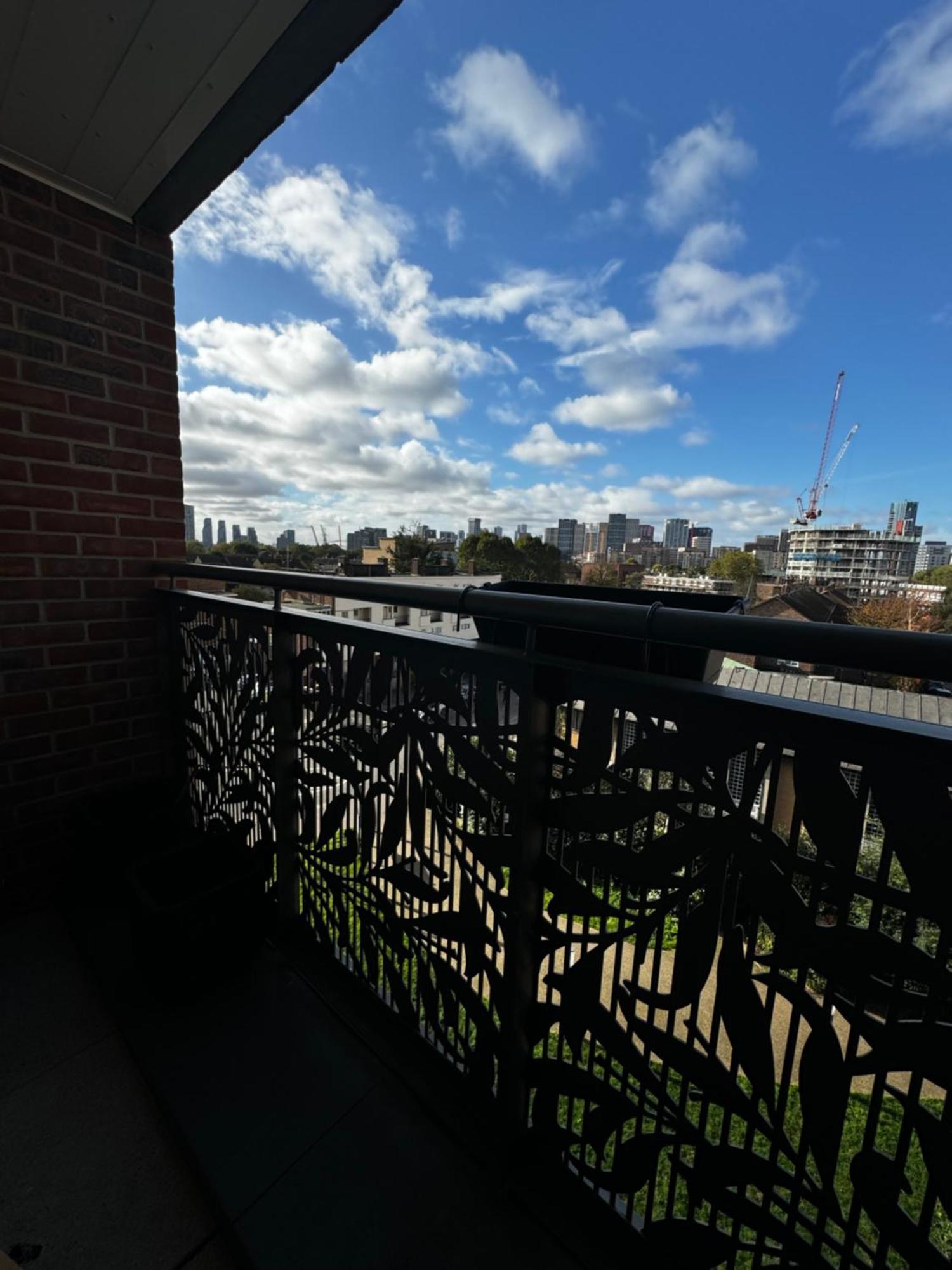Entire Flat Custom House