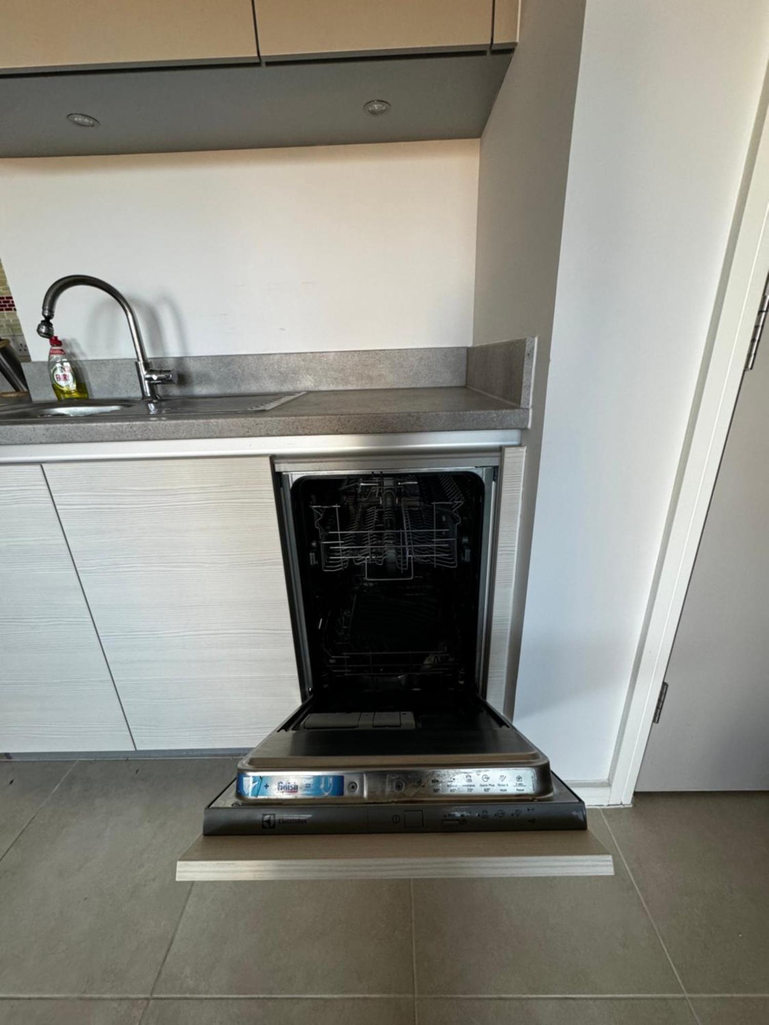 Entire Flat Custom House Apartment London