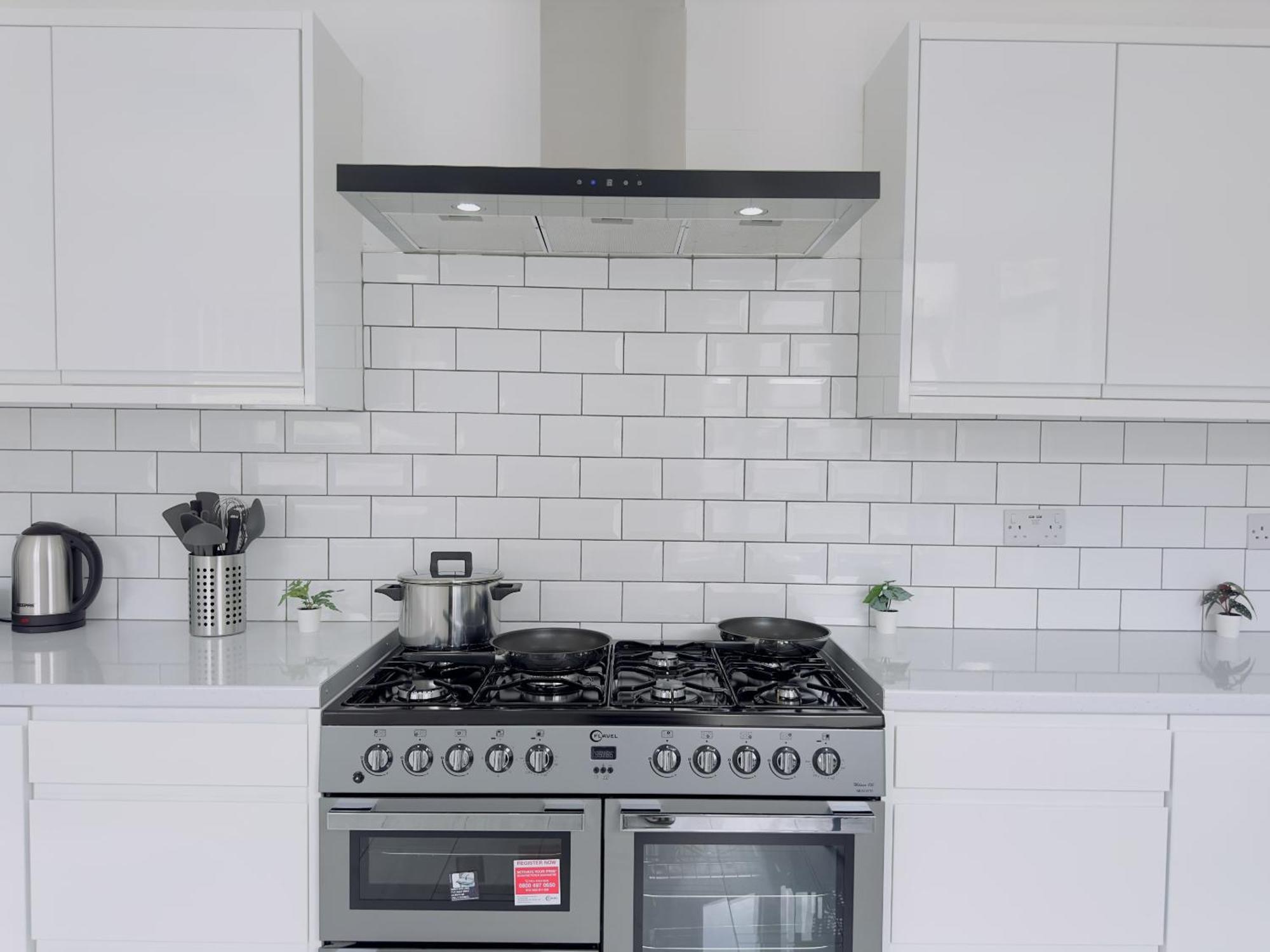 Leyton House - Sleepylodge London