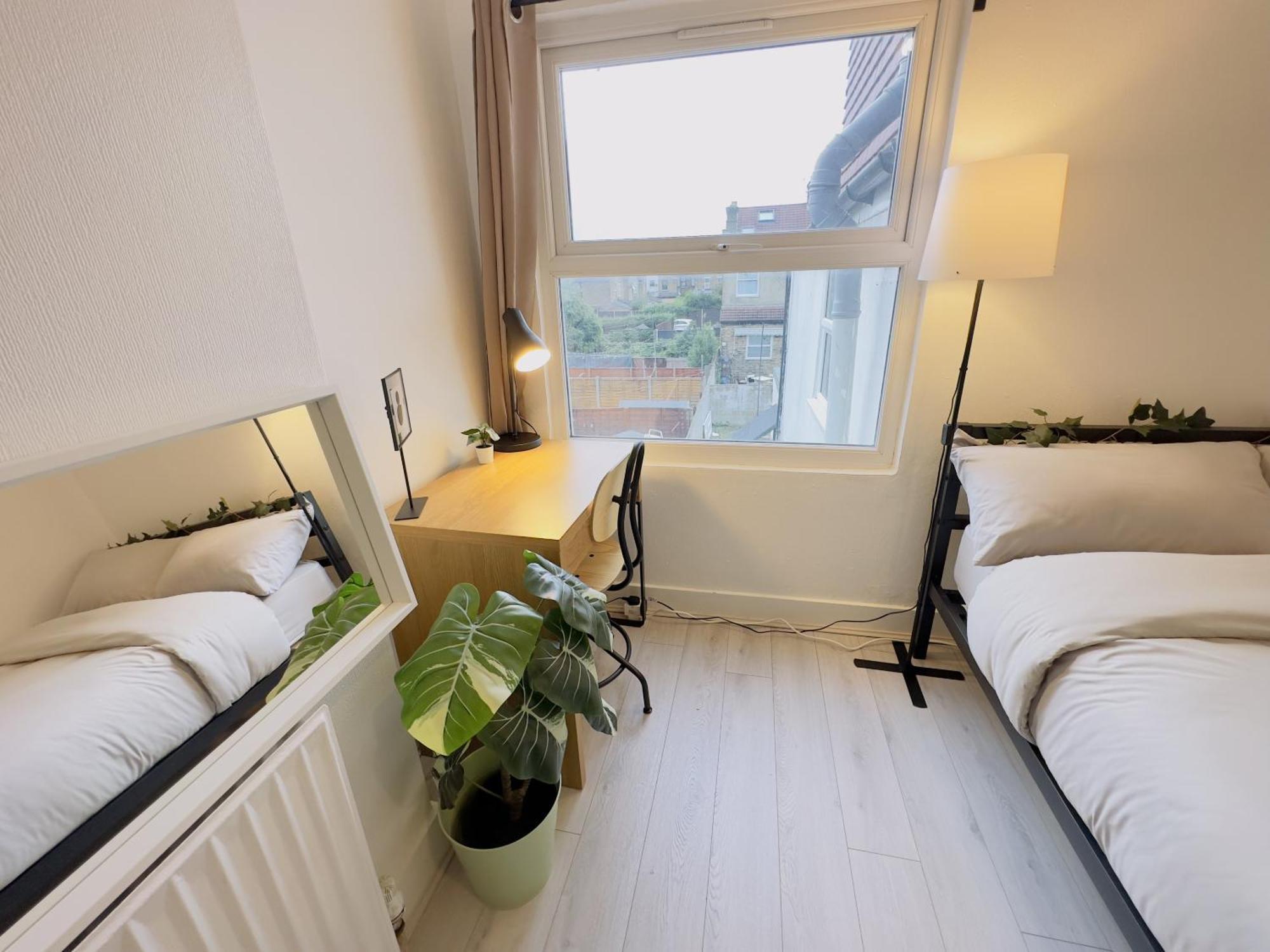 Gjestgiverier Leyton House - Sleepylodge London