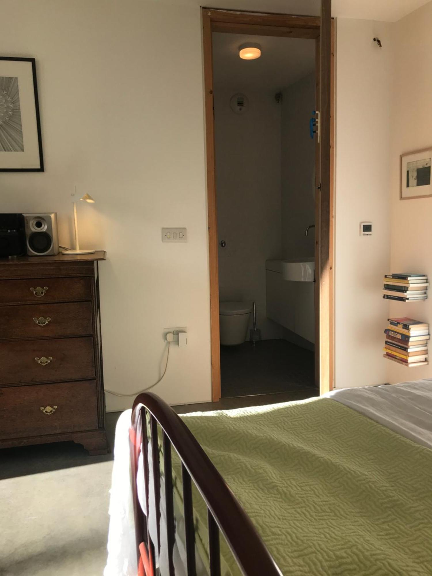10 Garsington Mews Homestay London