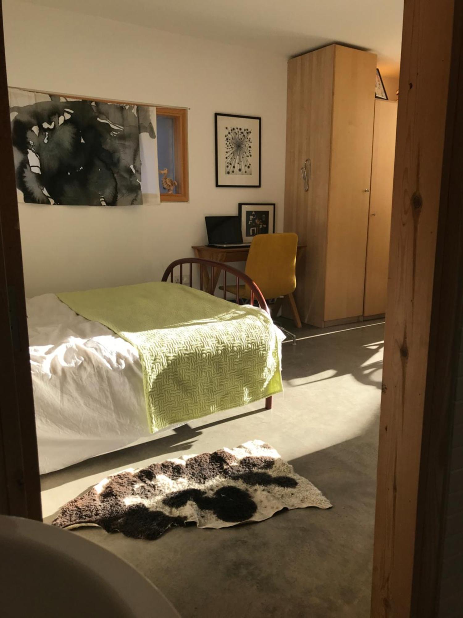 10 Garsington Mews * London