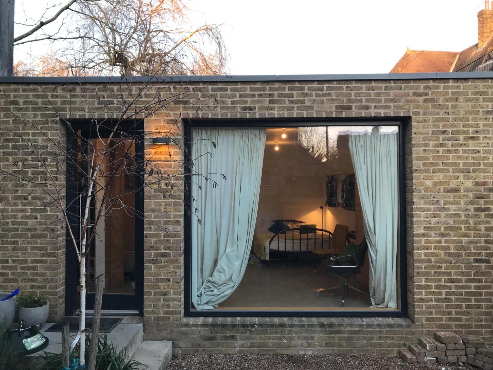 10 Garsington Mews Homestay