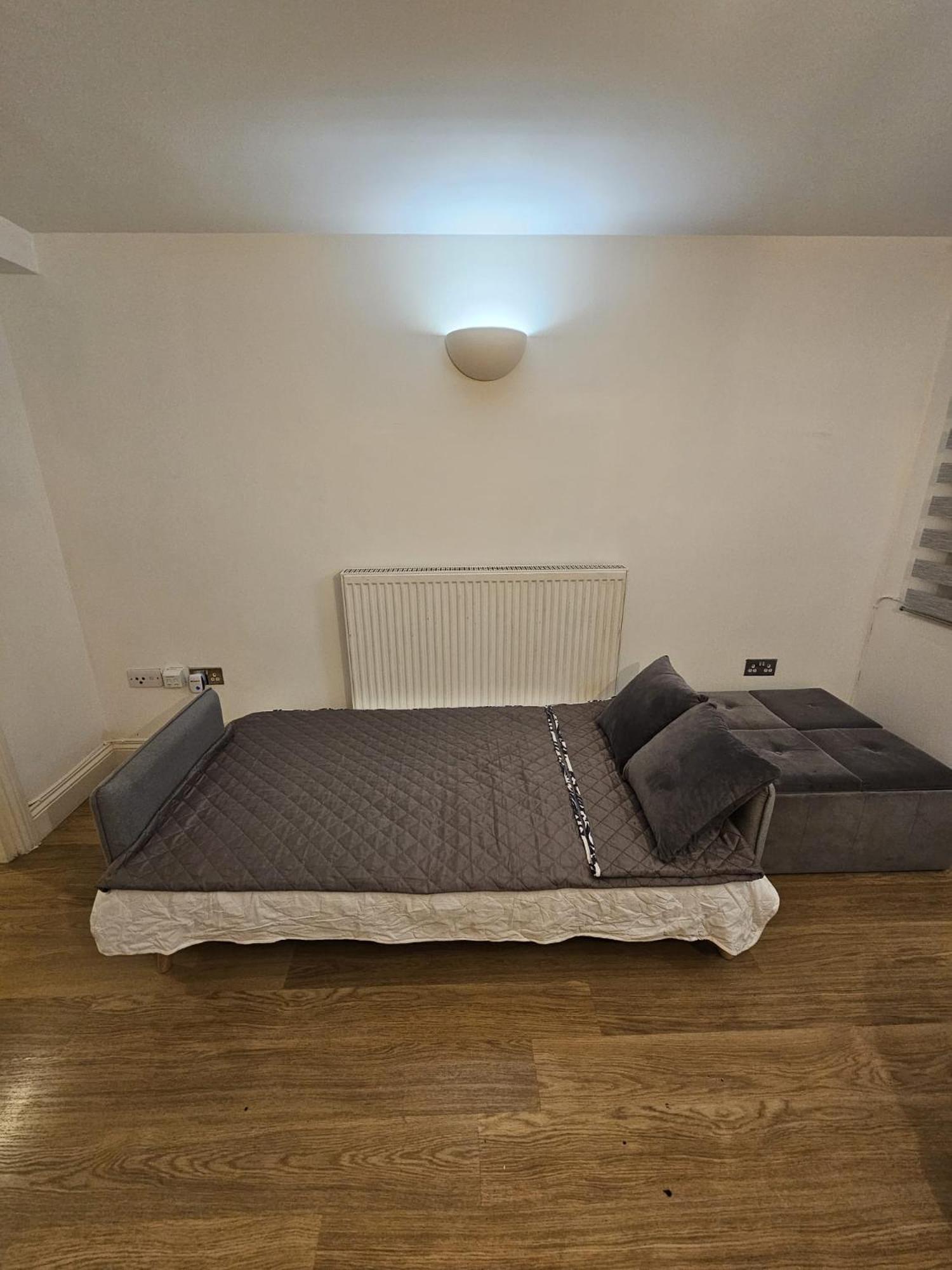 Spacious, Lovely 2 Bedroom Flat In Woolwich Lägenhet